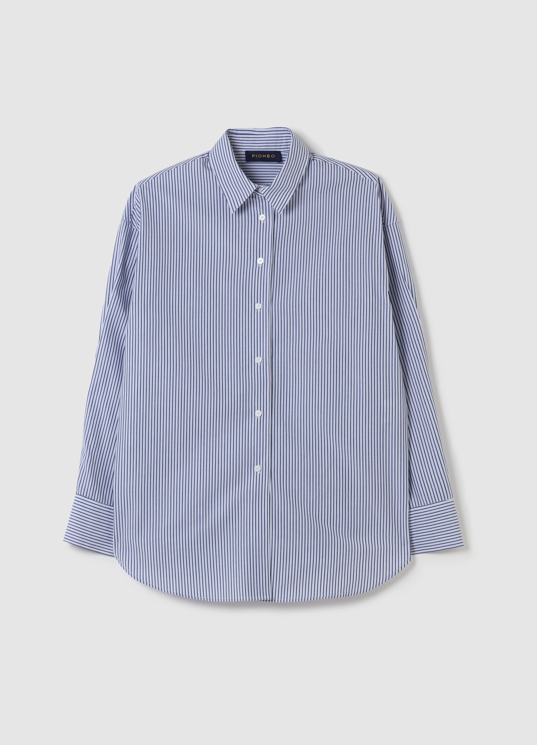 Contemporary shirt in striped cotton