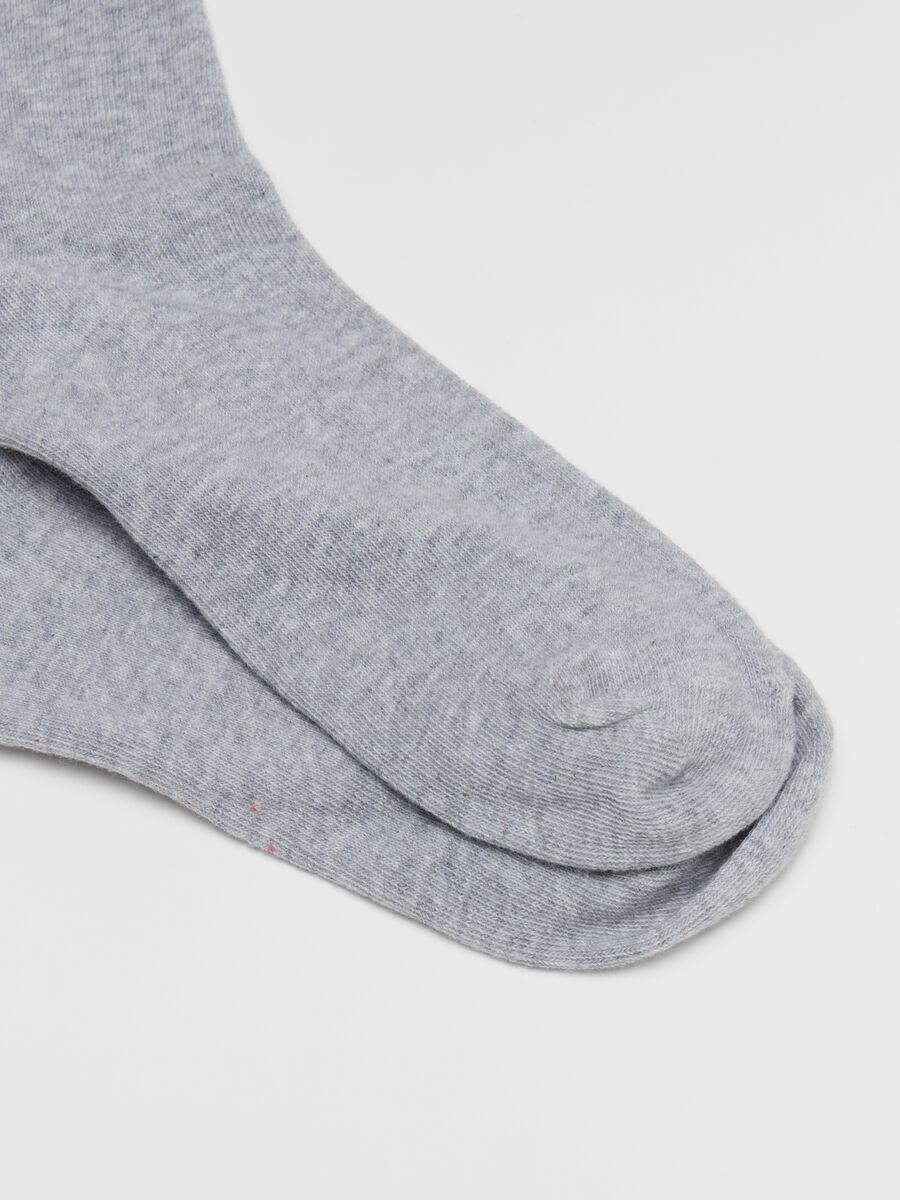 Two-pair pack short socks with rolled edging_0