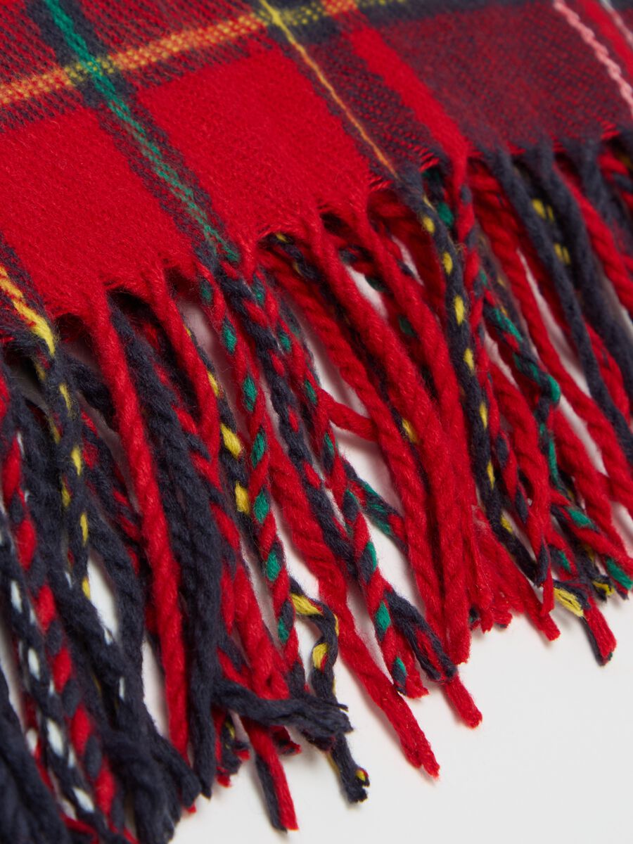 Tartan scarf with fringe_1