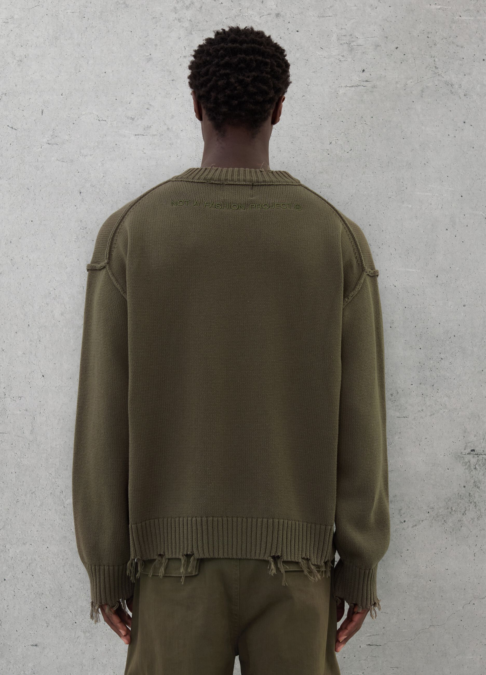 Crewneck Distressed Pullover Military Green