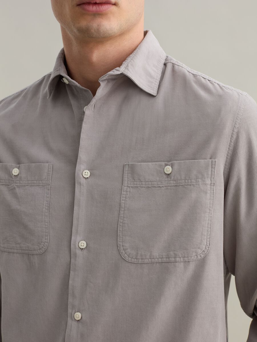 Contemporary cotton shirt with pockets_3