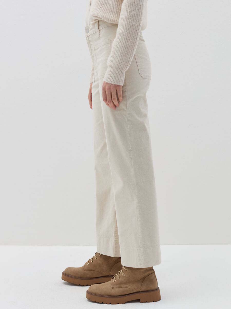 Pantalone crop flare fit in corduroy_2