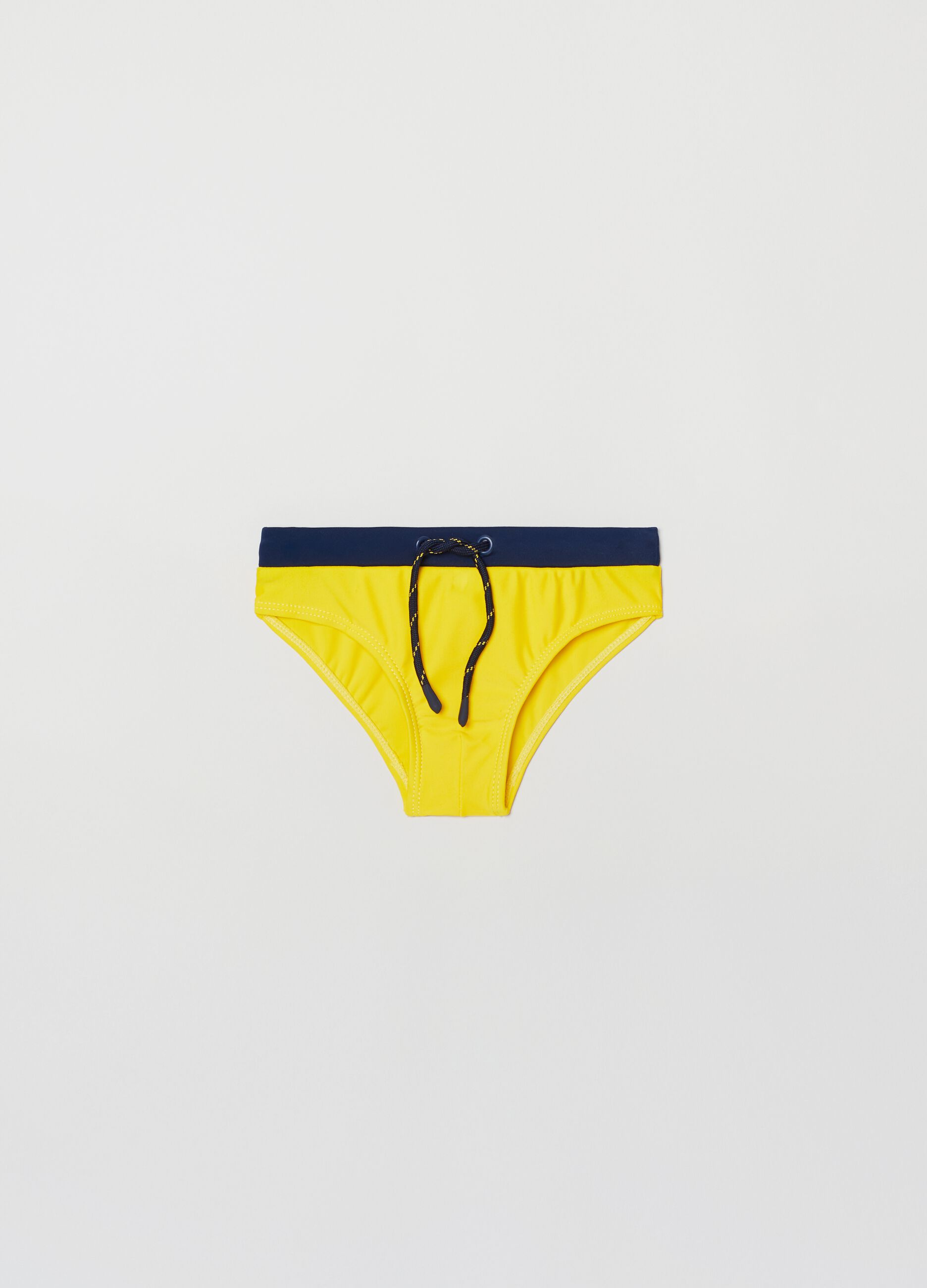 Two-tone swim briefs with drawstring