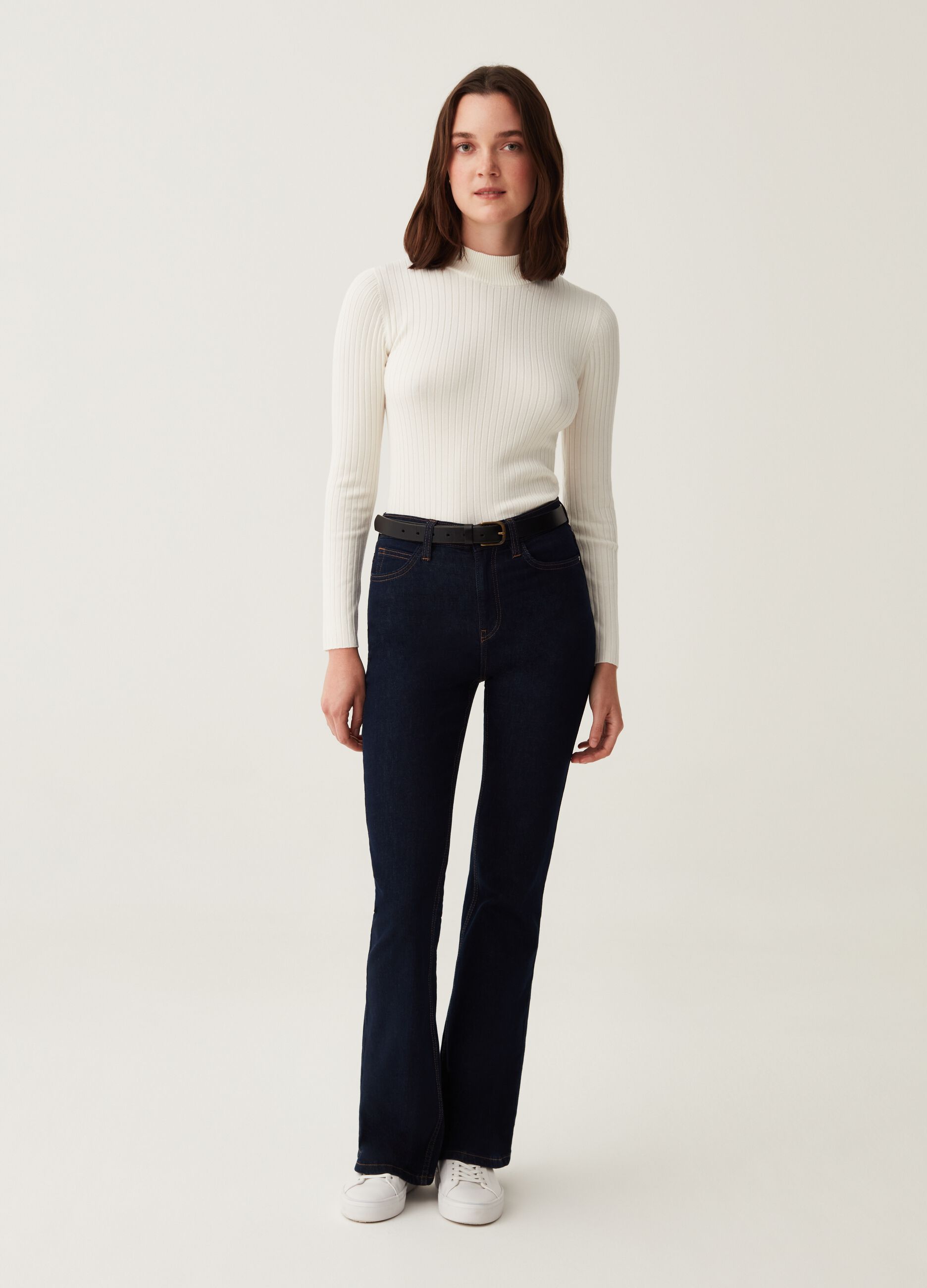 Mock neck pullover with flat ribbing