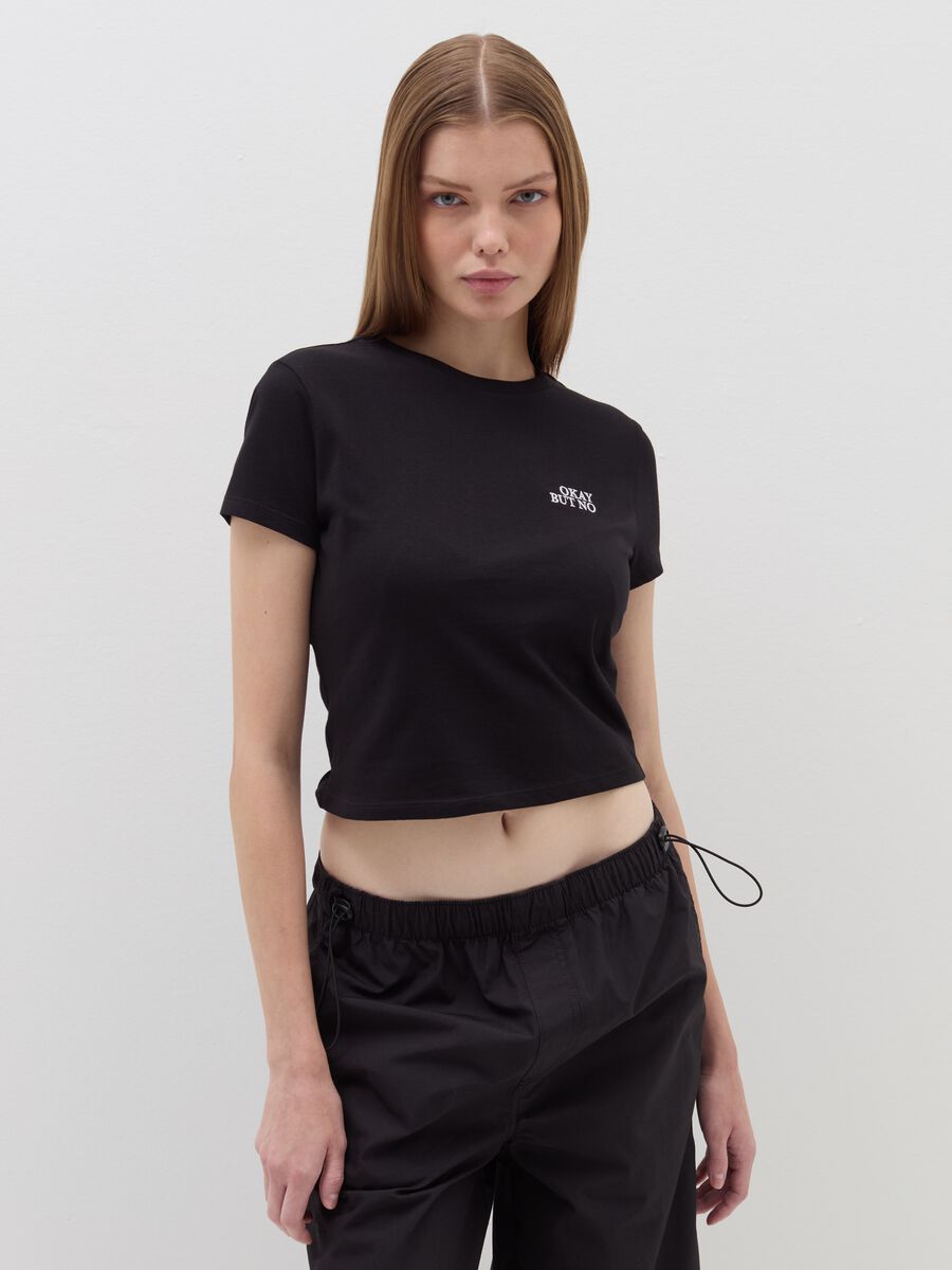 Crop T-shirt with lettering embroidery_1