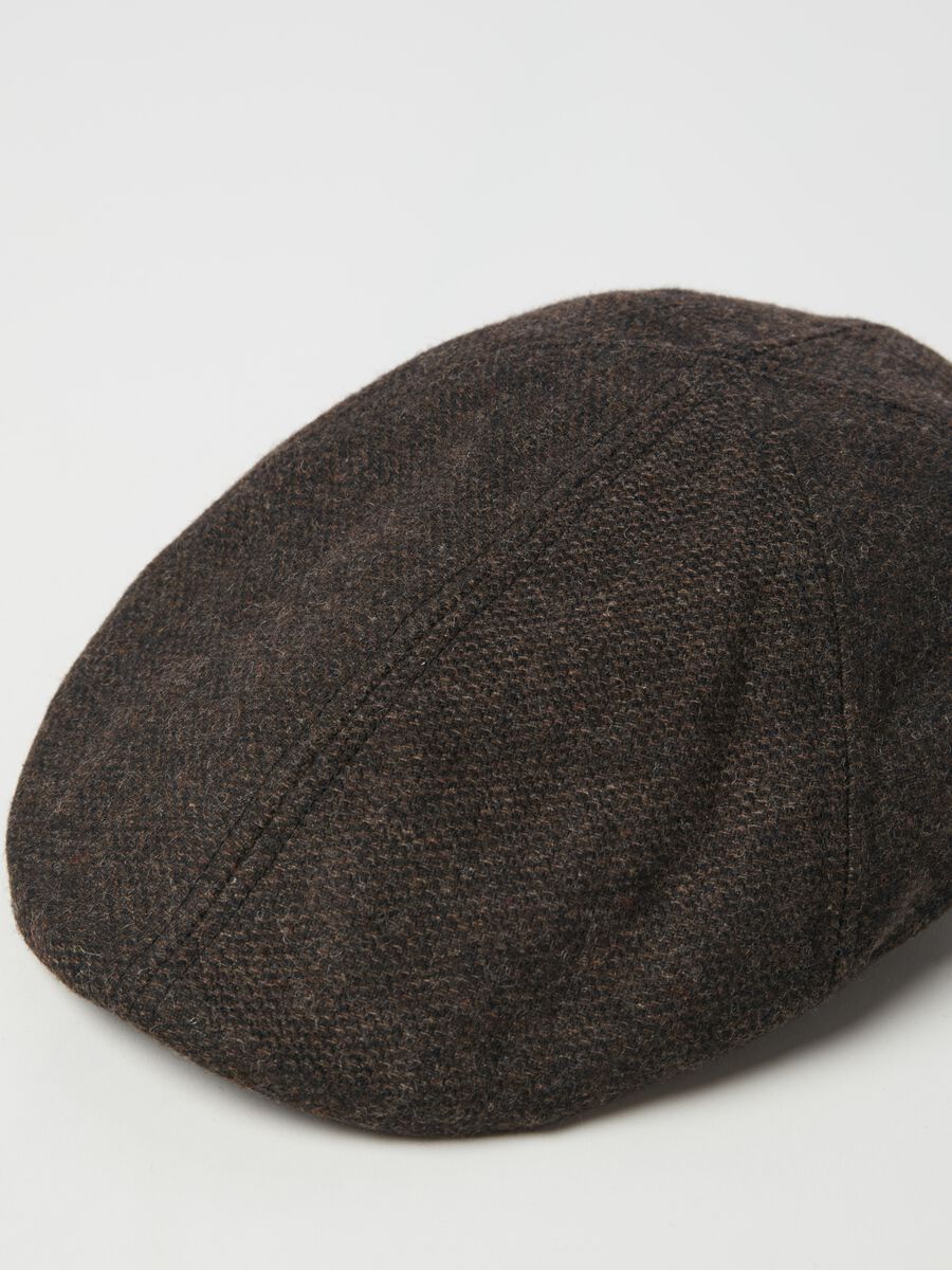 Flat cap with micro weave_2