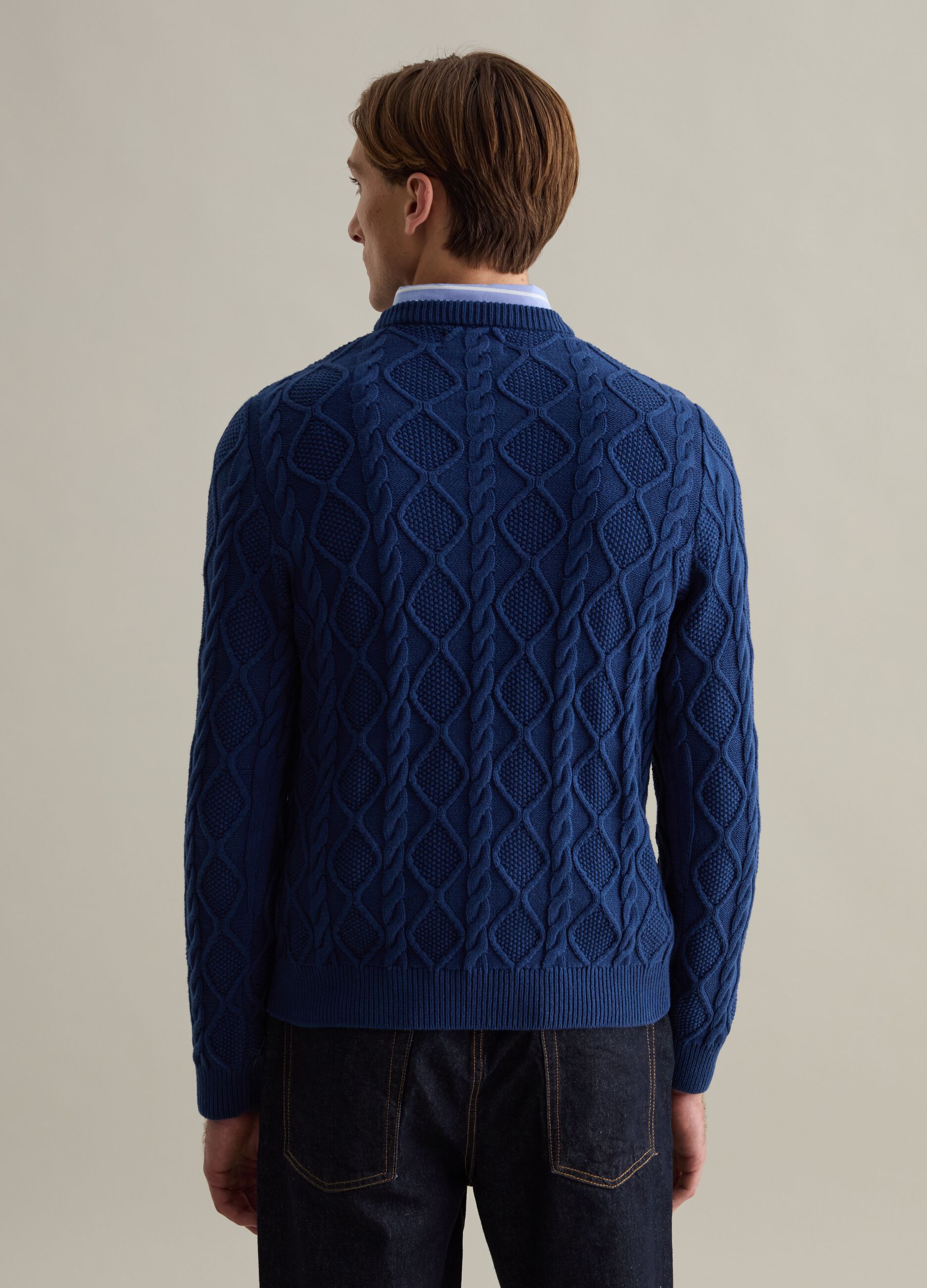 Cable-knit pullover with diamond motif