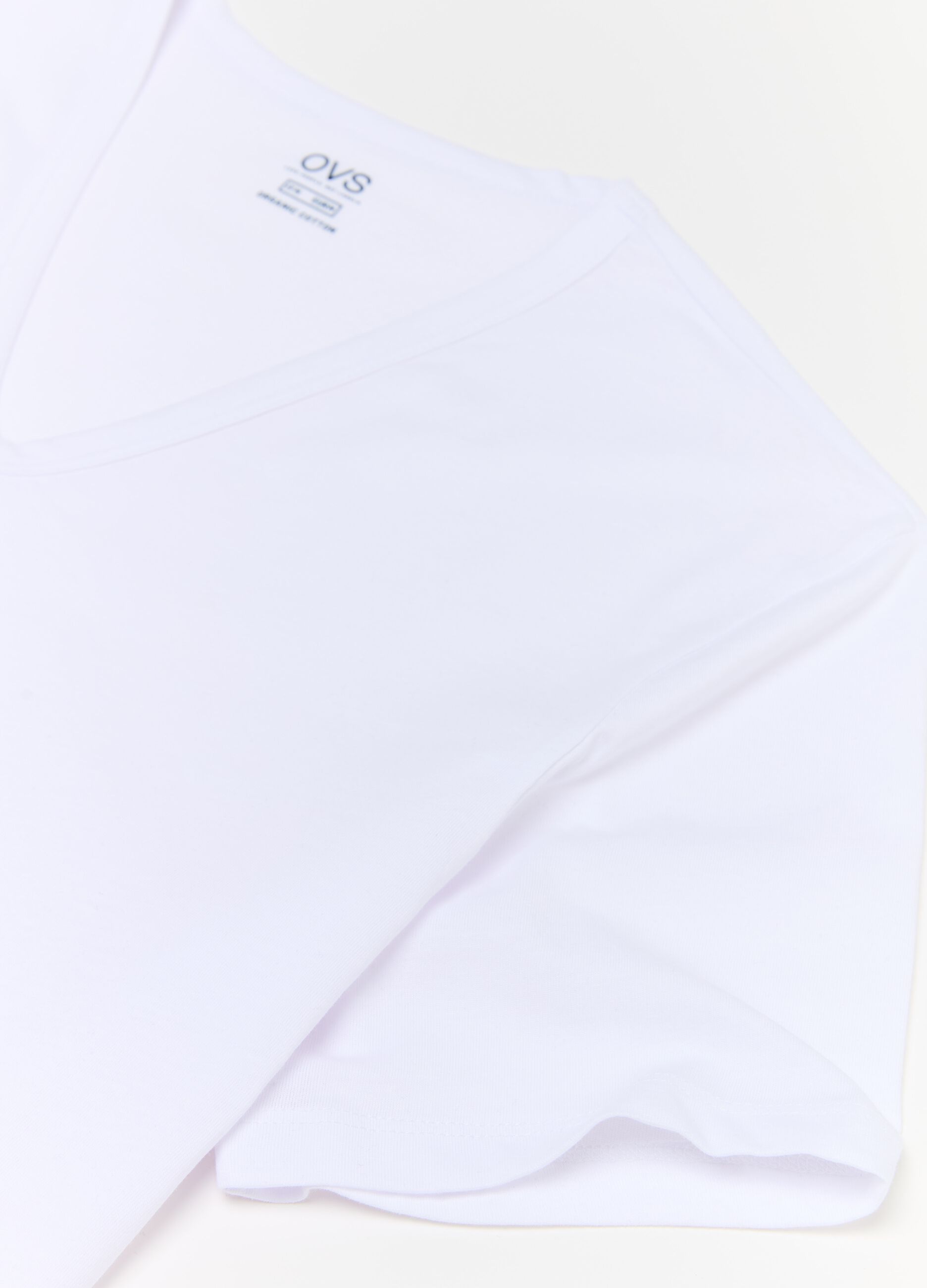 Two-pack undershirts with V neckline in jersey