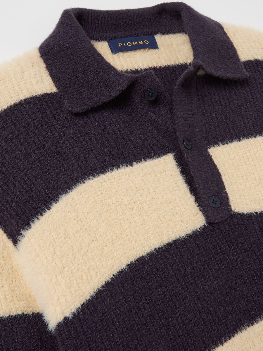 Striped pullover with polo neckline_5