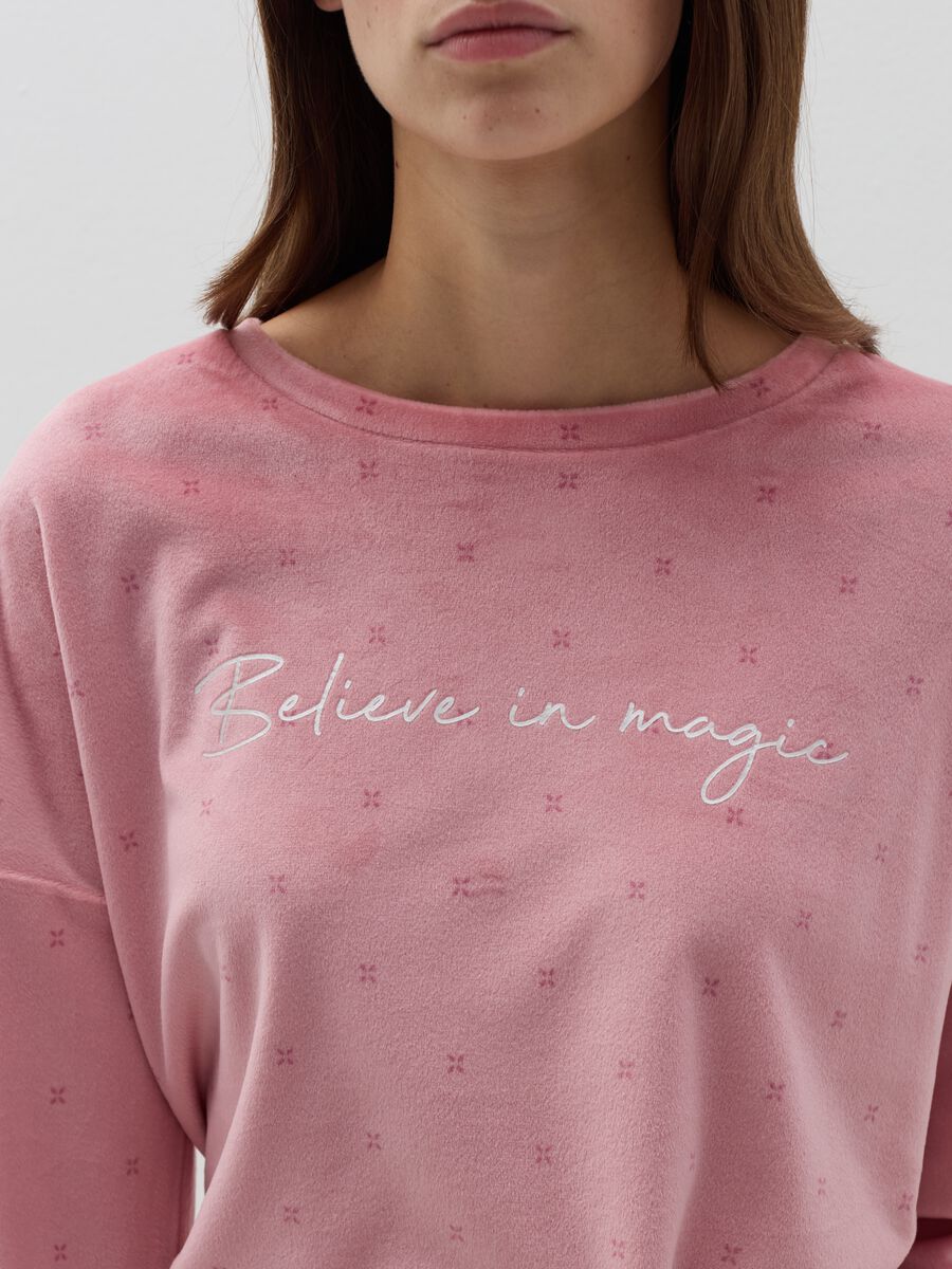 Top pigiama in velour stampa "Believe in Magic"_2