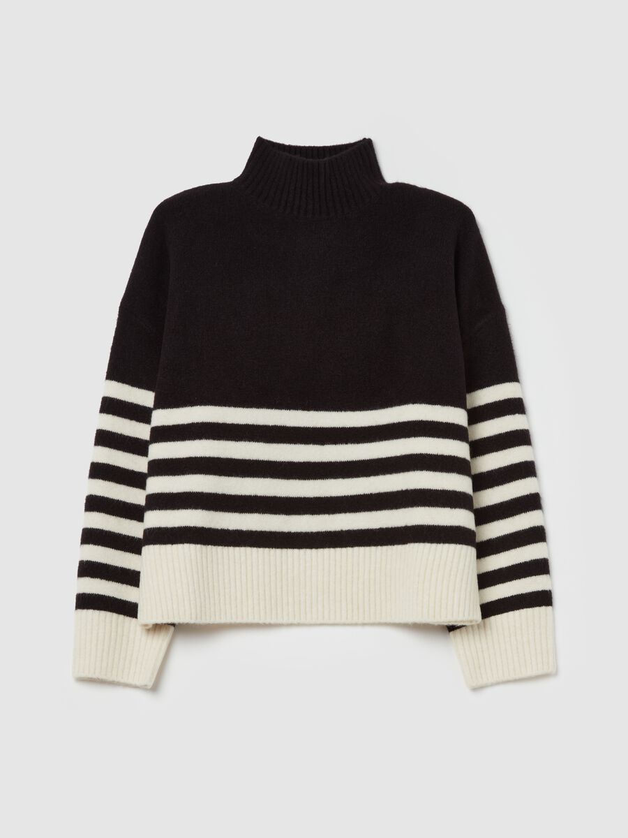 Striped high-neck pullover_4