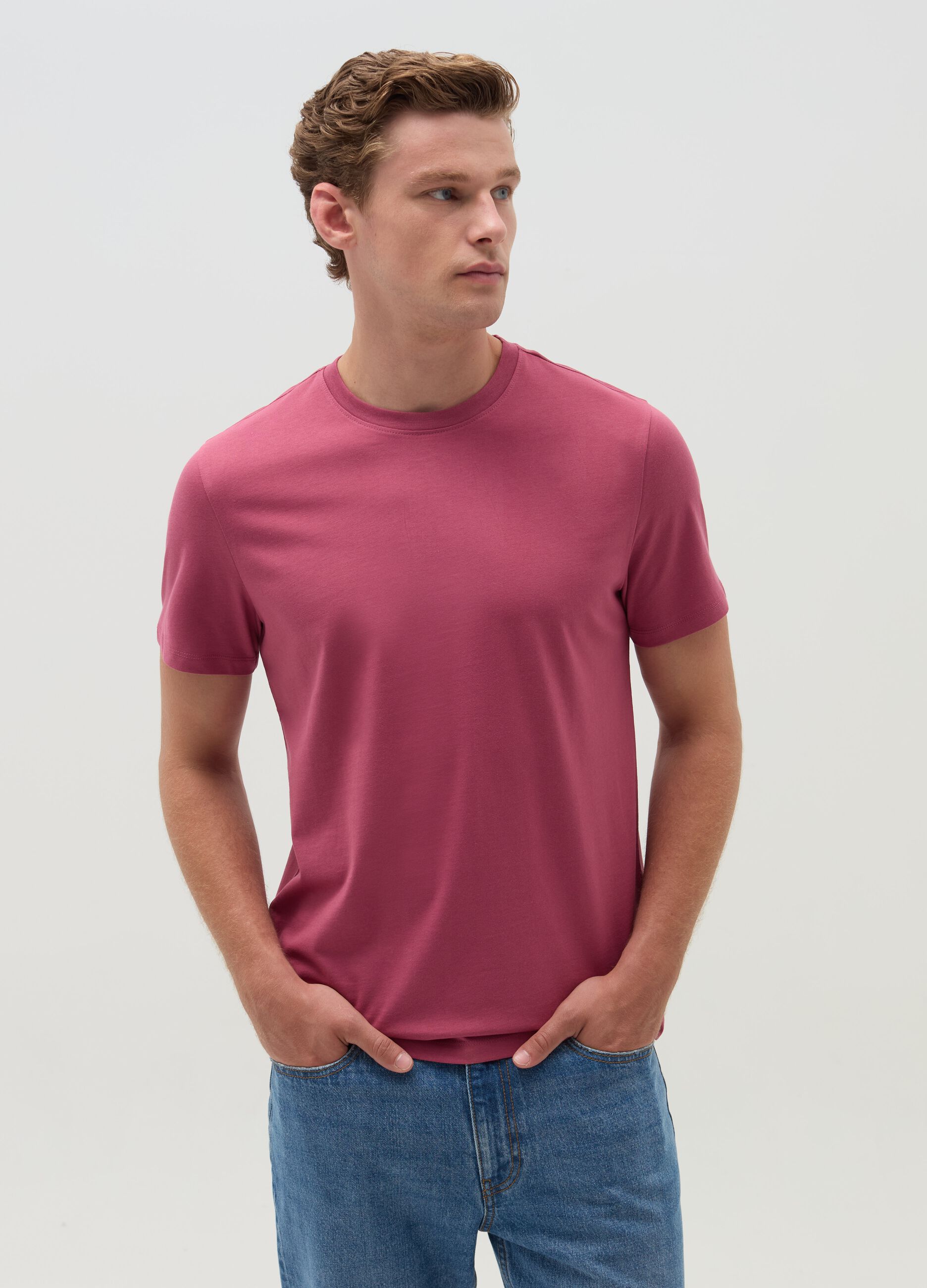 Cotton T-shirt with round neck