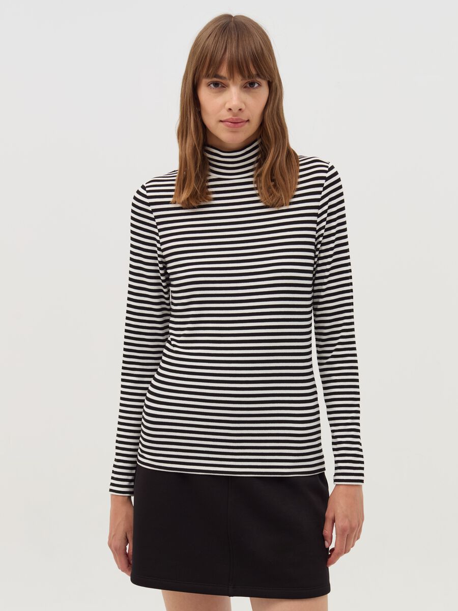 Striped T-shirt with mock neck_1