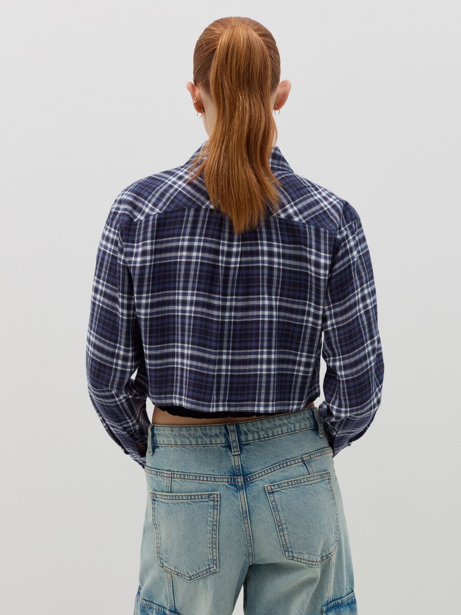 Crop shirt in check flannel_3