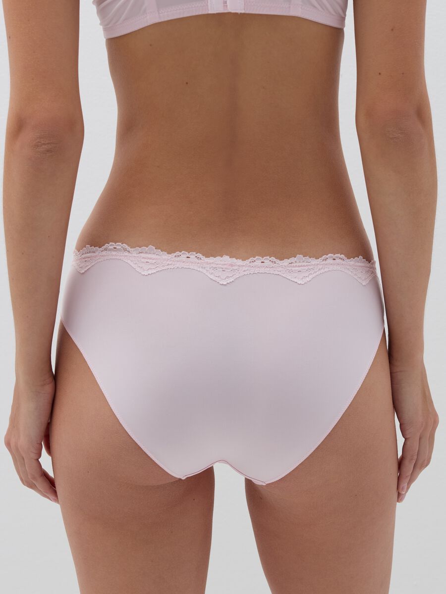 Microfibre briefs with lace trim_3