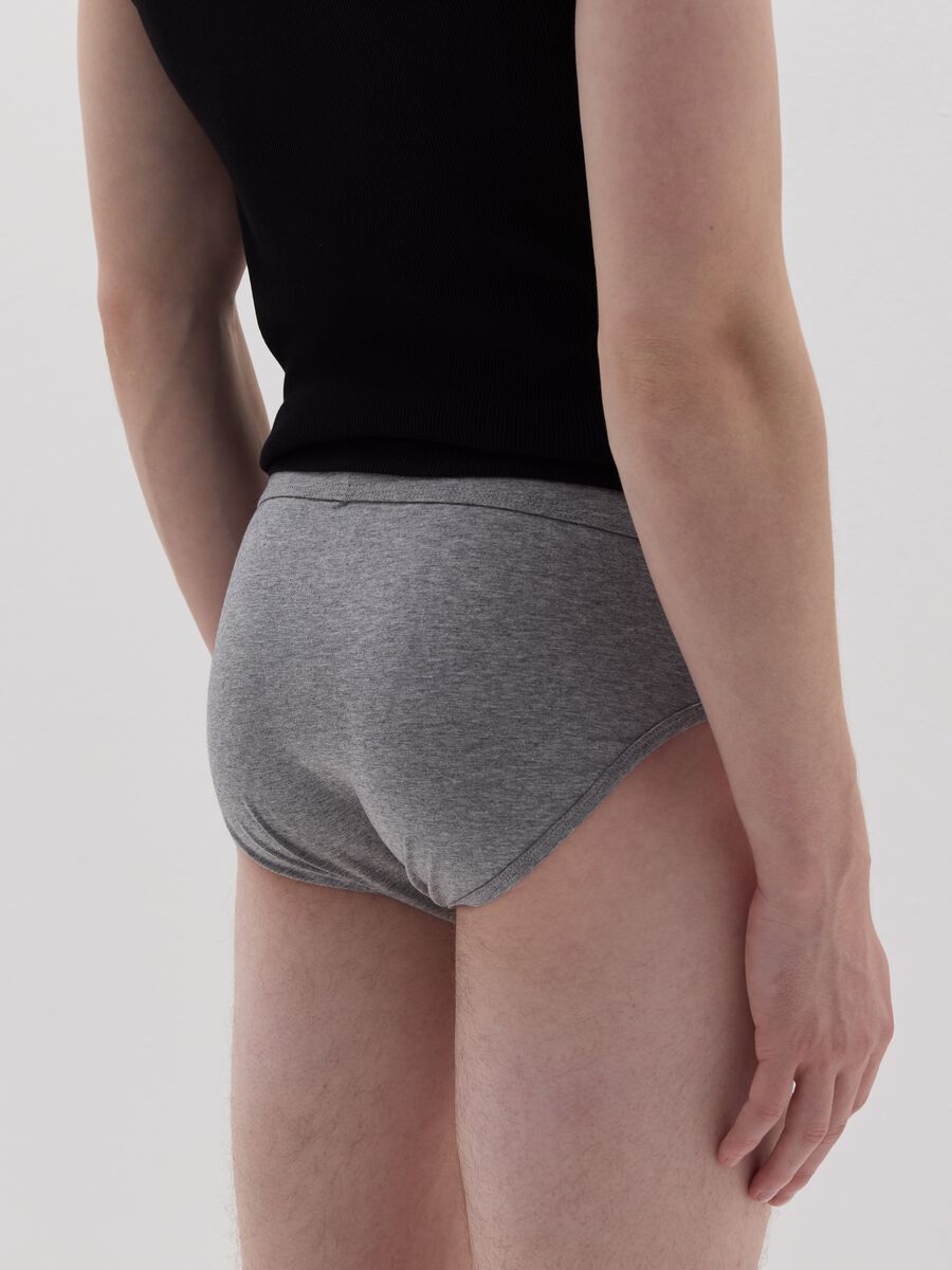 Two-pack briefs in stretch Supima cotton_2