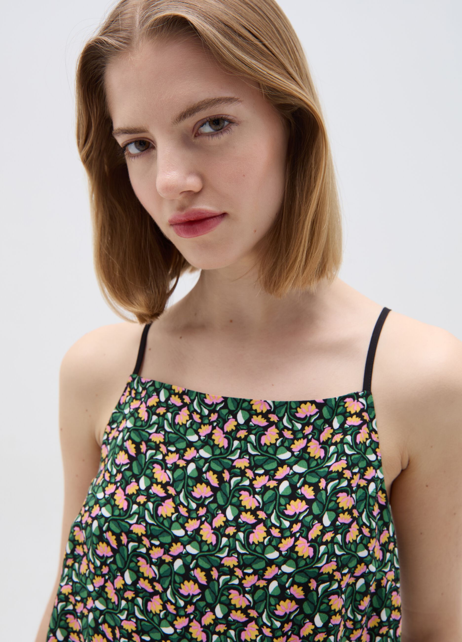 Viscose tank top with pattern