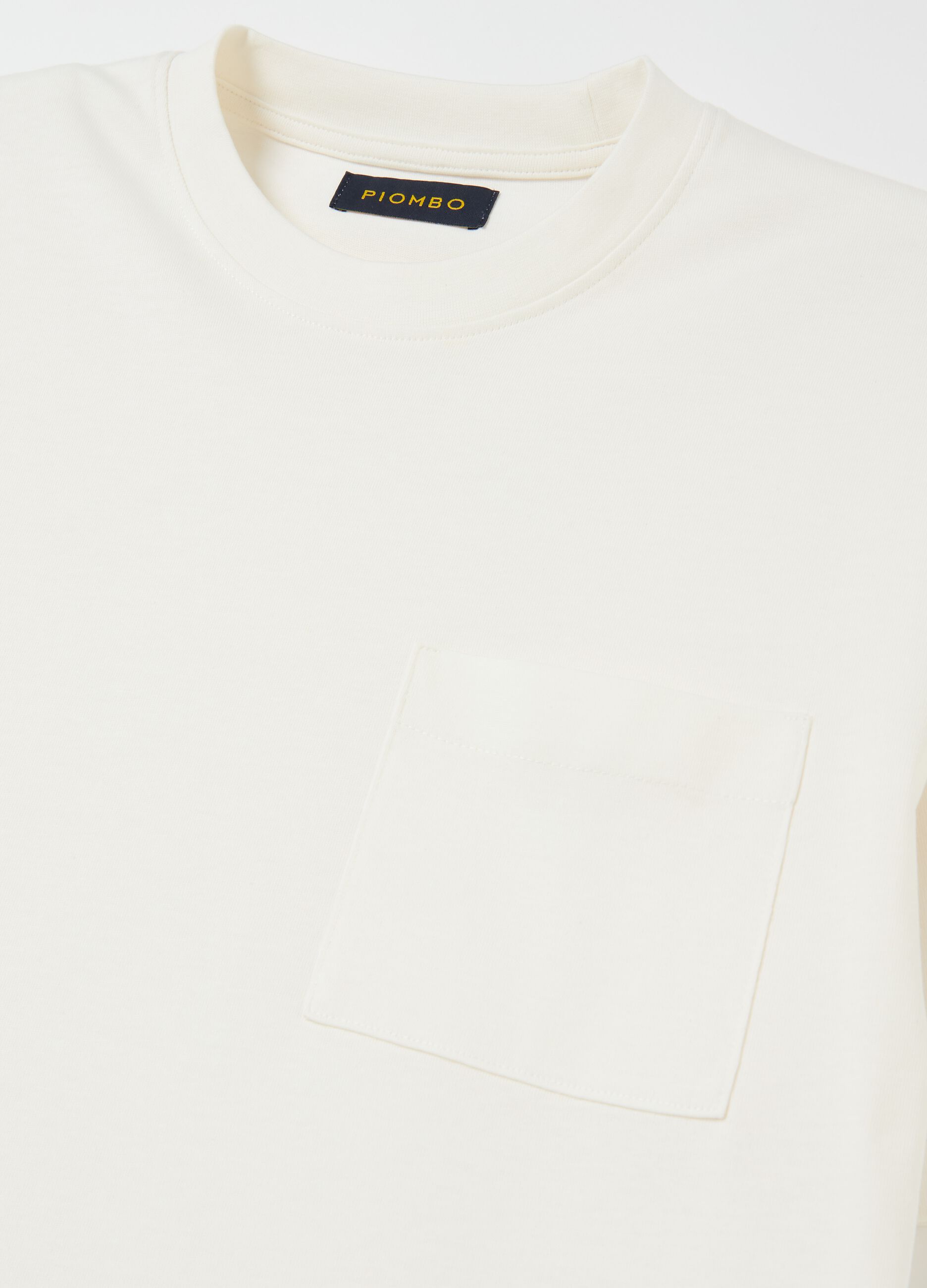 Relaxed-fit T-shirt with pocket