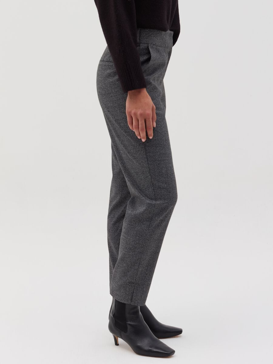 Cigarette trousers with splits_2