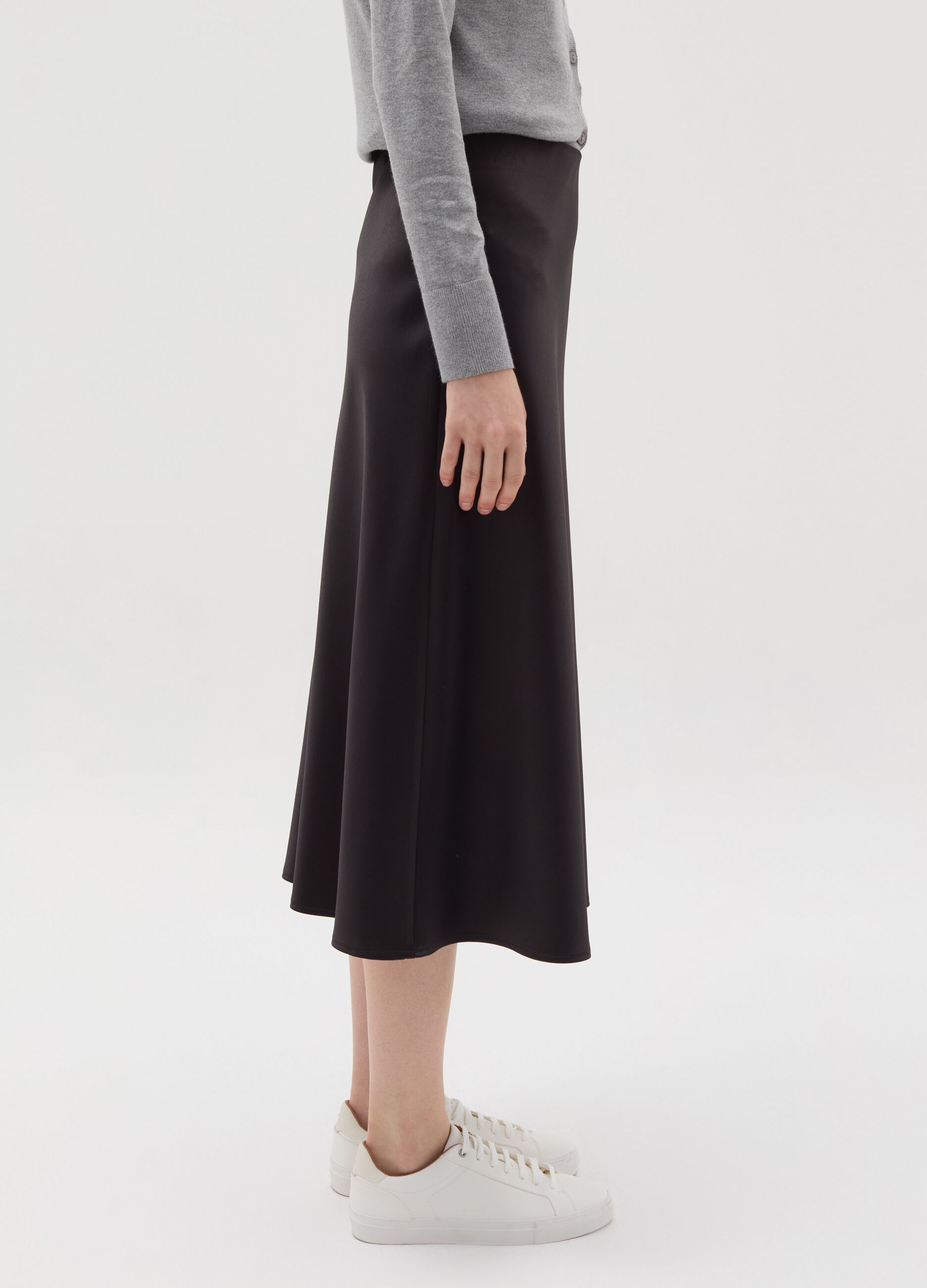 Midi skirt in satin