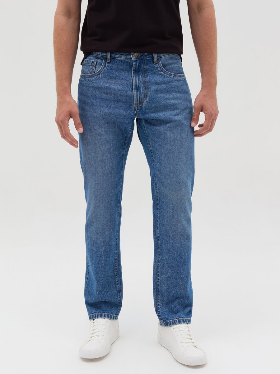 Regular fit jeans with discolouring_1