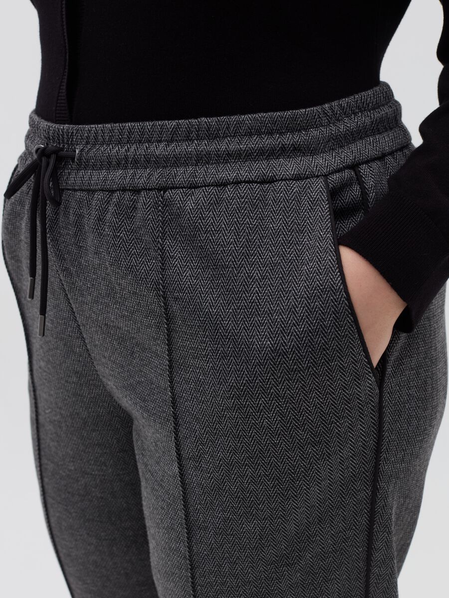 Curvy herringbone joggers with drawstring_2