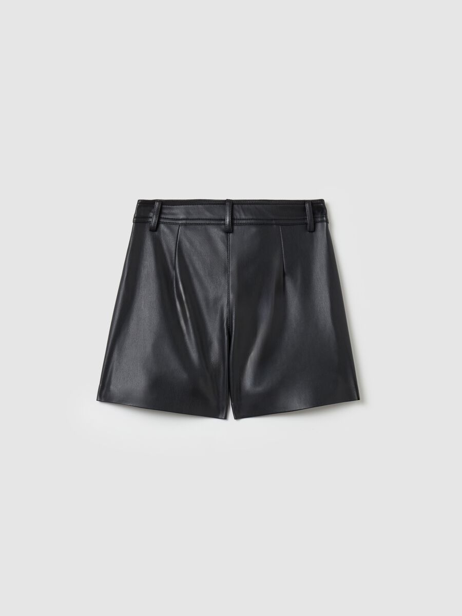 Shorts in shiny fabric with pockets_1