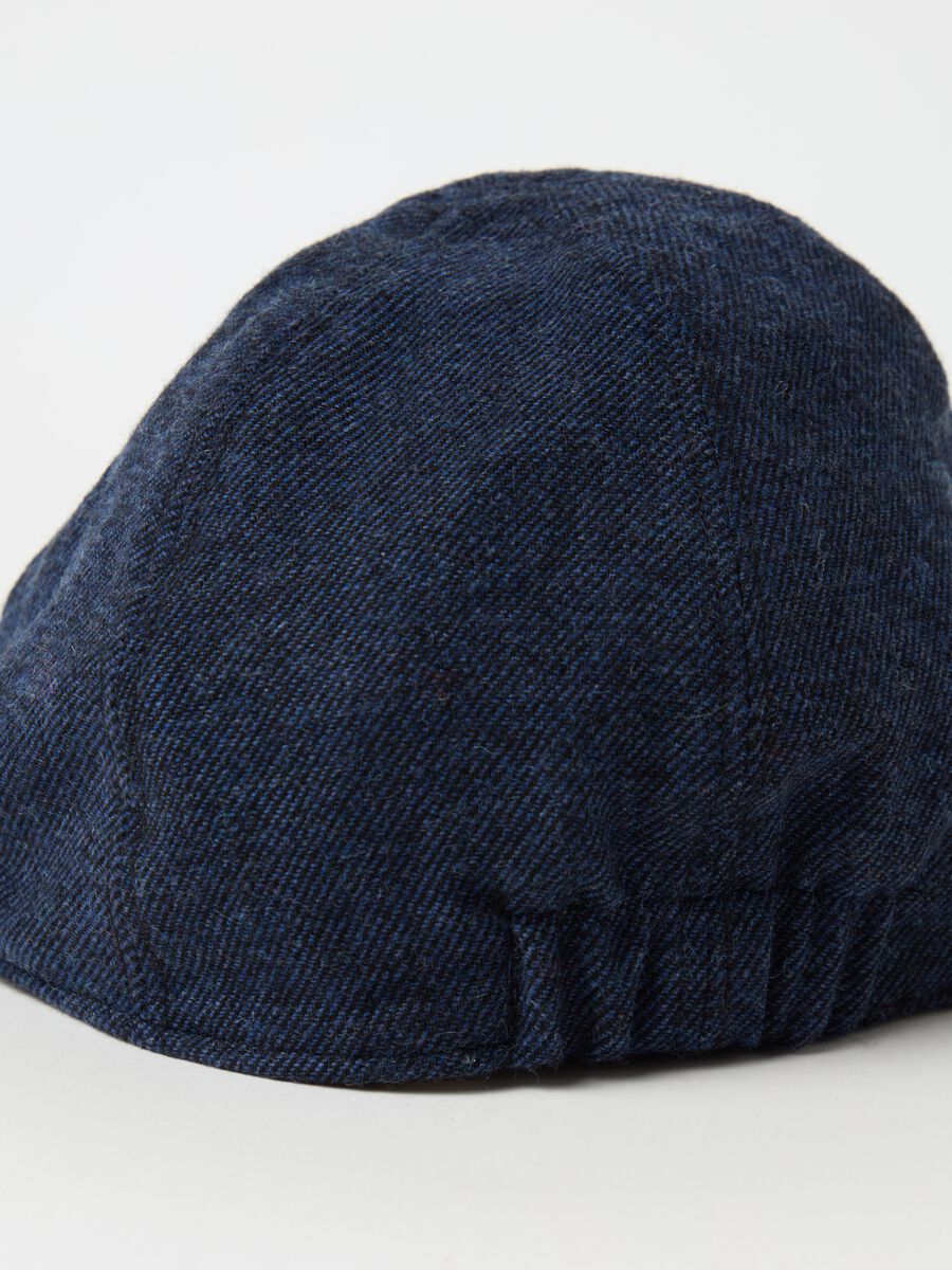 Flat cap with striped weave_2