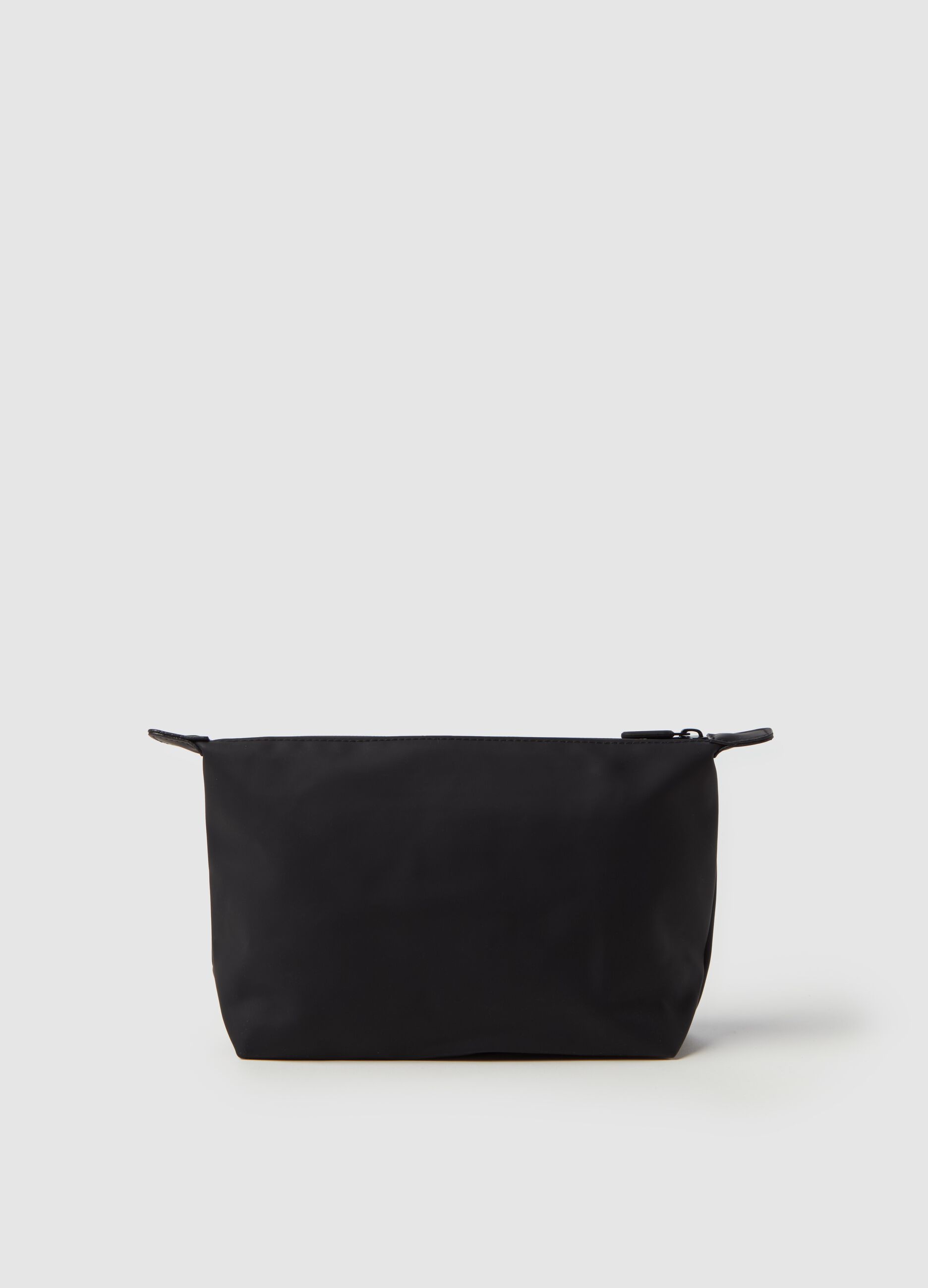 Waterproof clutch with zip