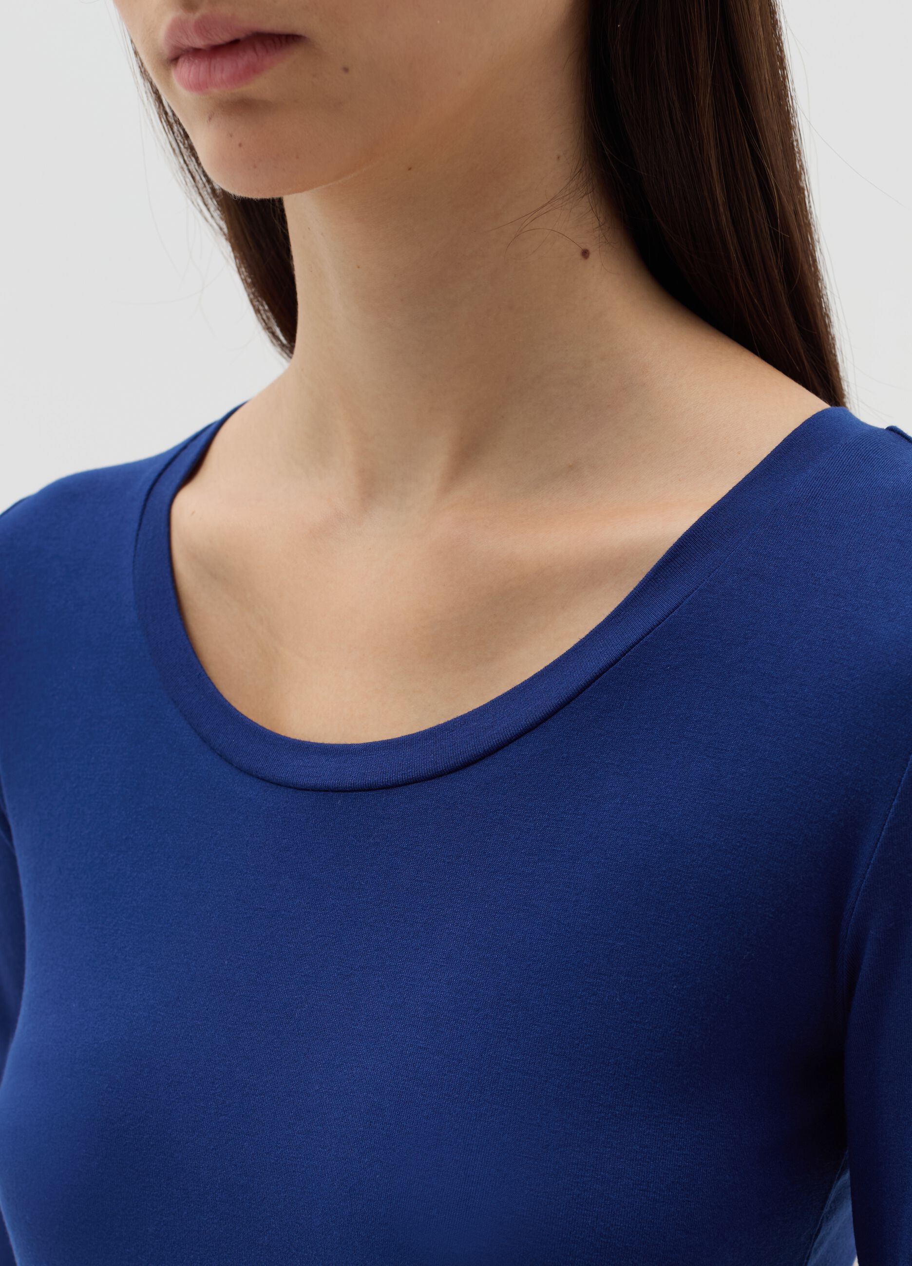 Long-sleeved T-shirt in stretch viscose