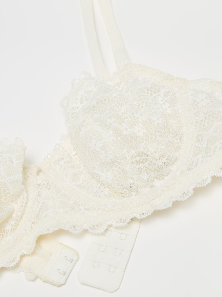 Linda bra in macramé lace with underwire_1