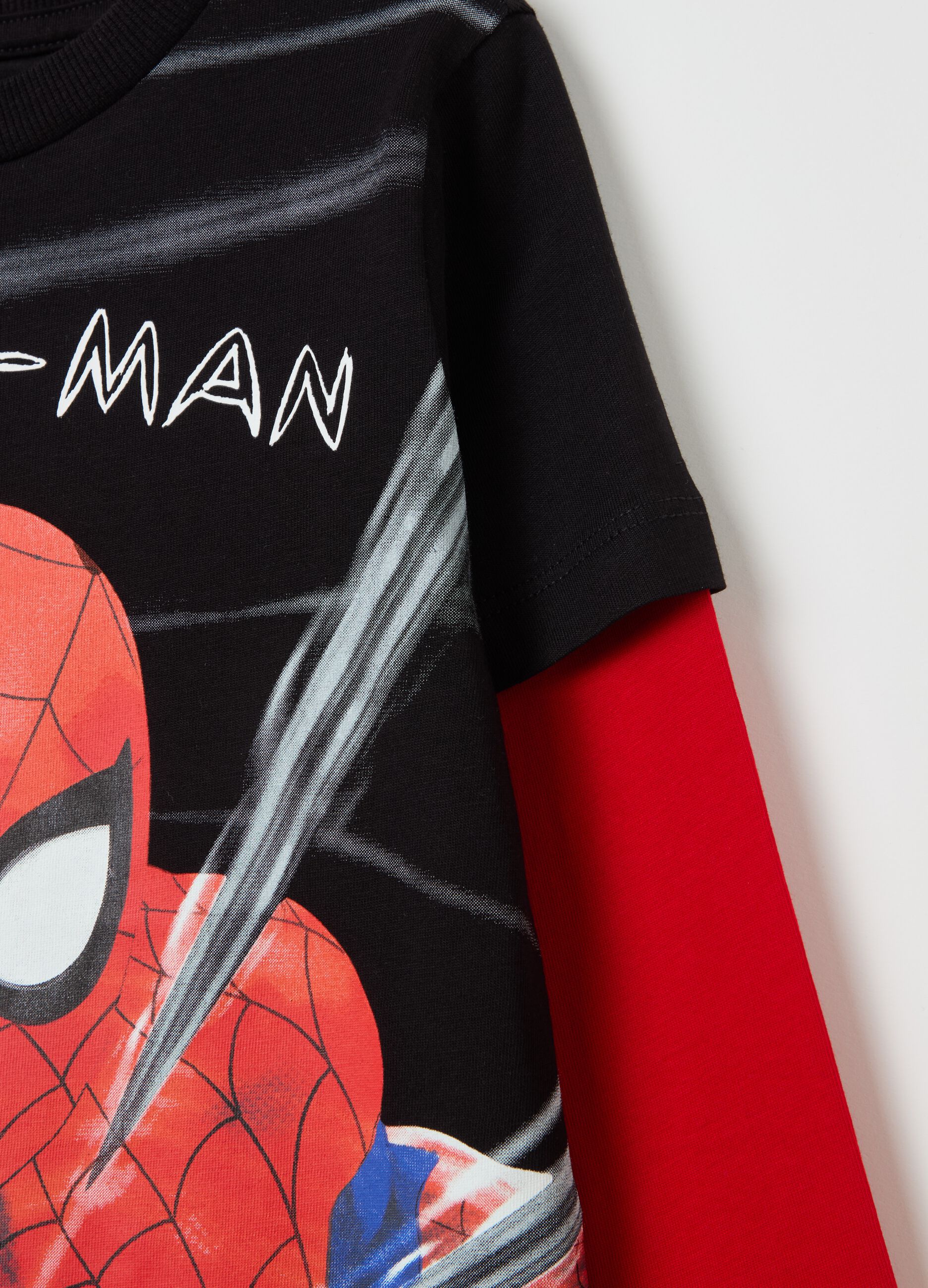 T-shirt with long sleeves and Spider-Man print