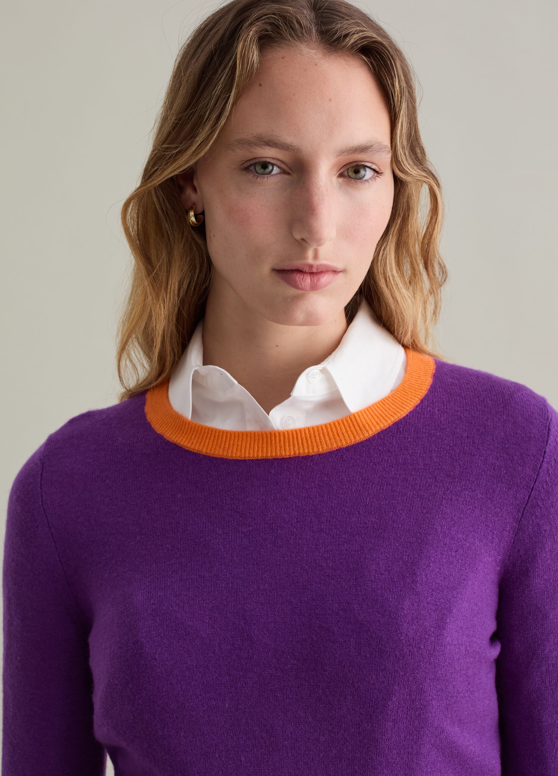 Wool pullover with contrasting trims