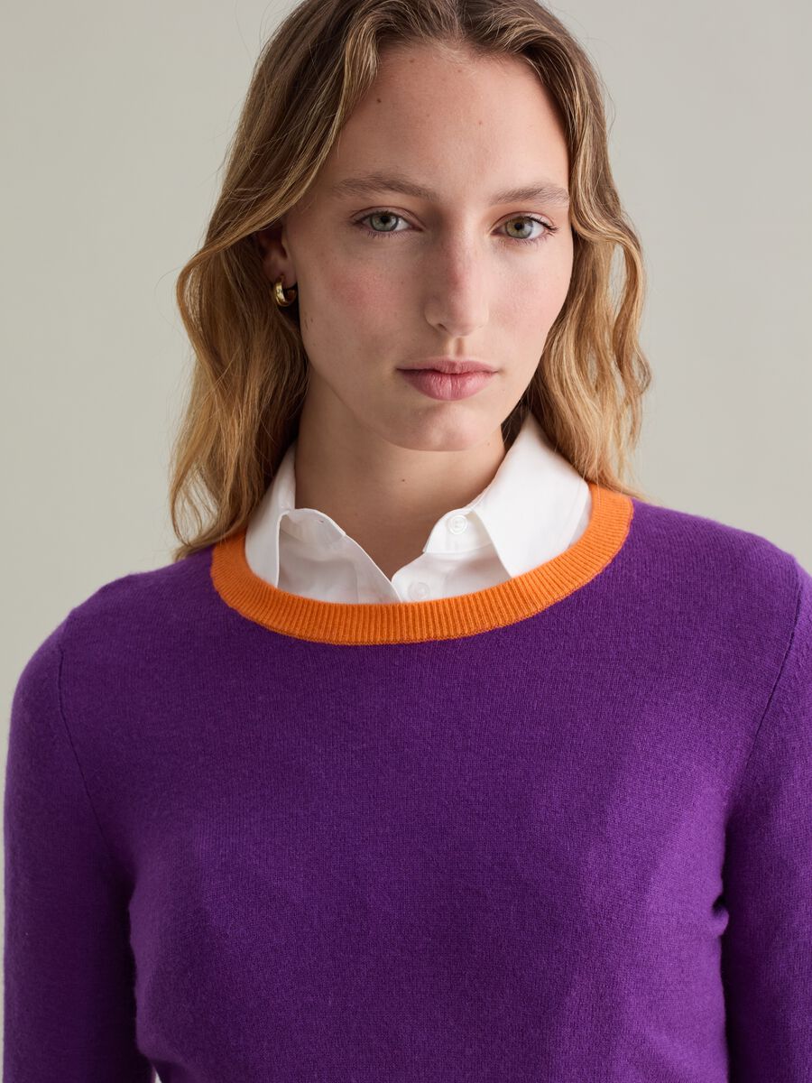 Wool pullover with contrasting trims_0