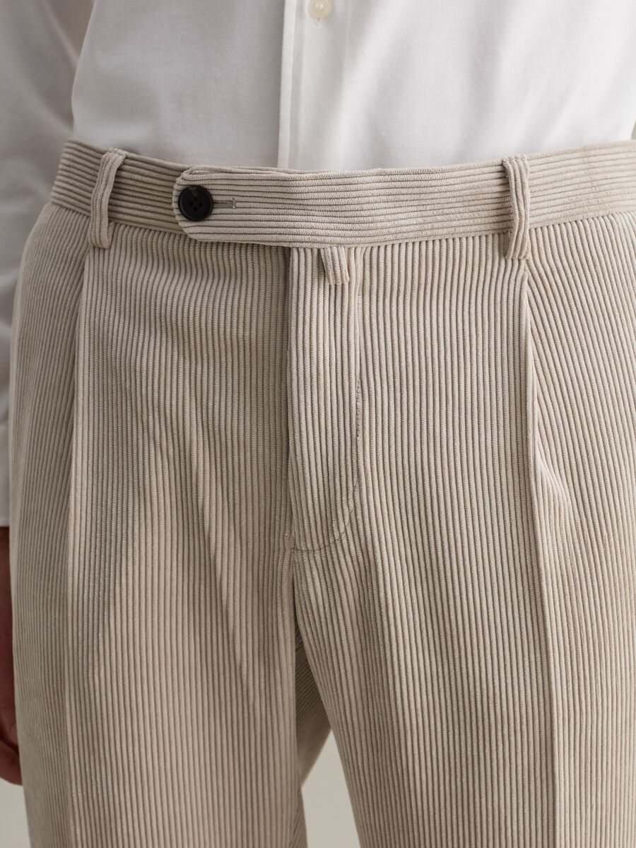 Pantalone regular fit in corduroy Contemporary_3