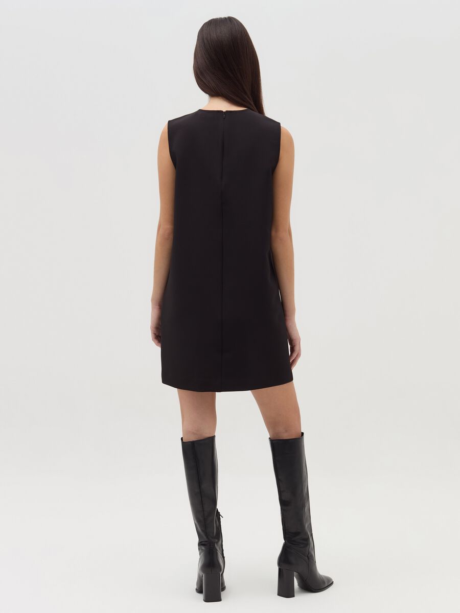 Short sleeveless dress_2