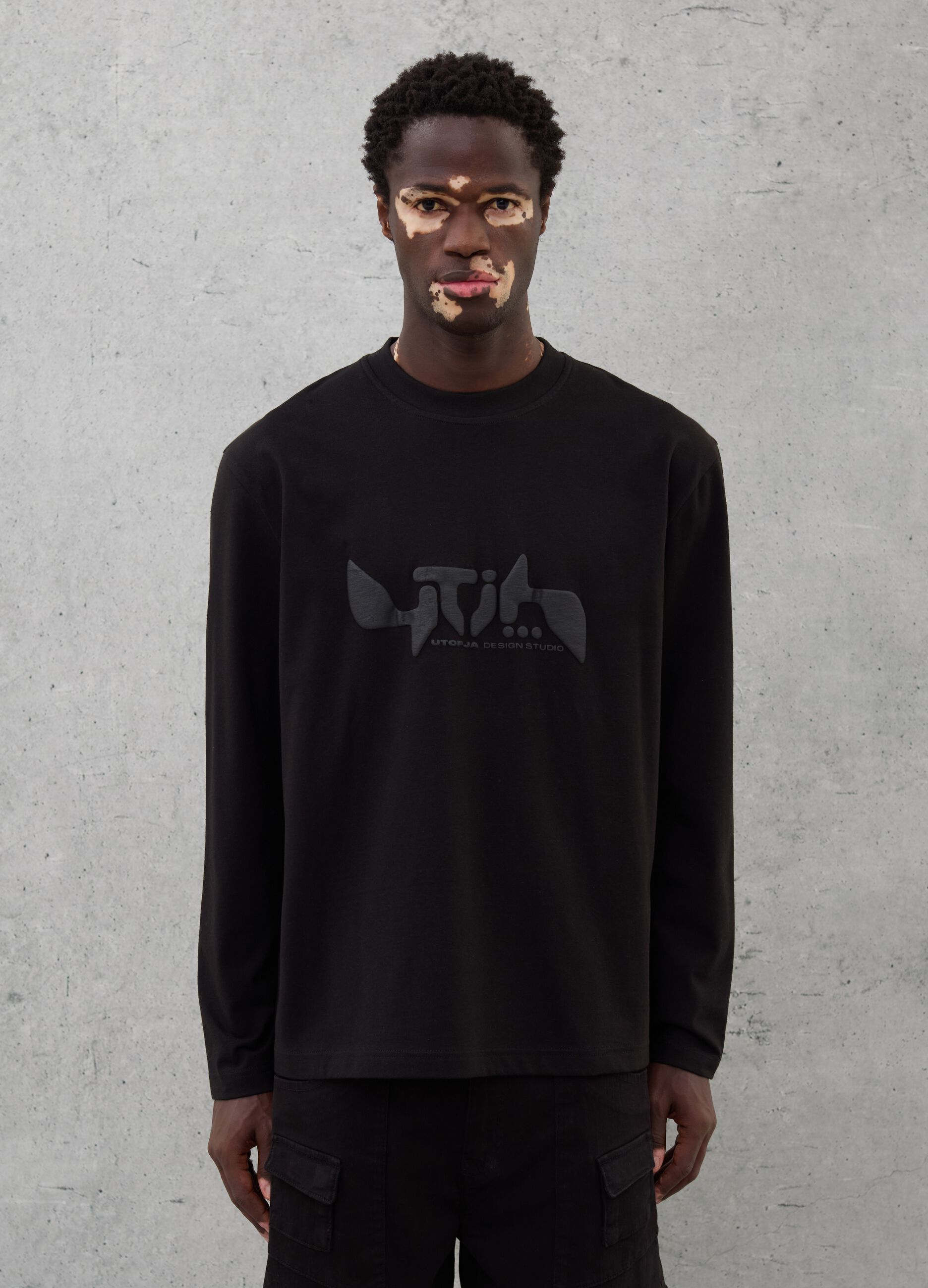 Longsleeve Graphic T-shirt Black