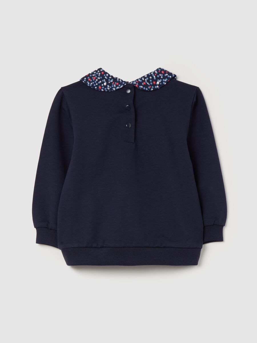 Sweatshirt in French terry with collar with flower_1