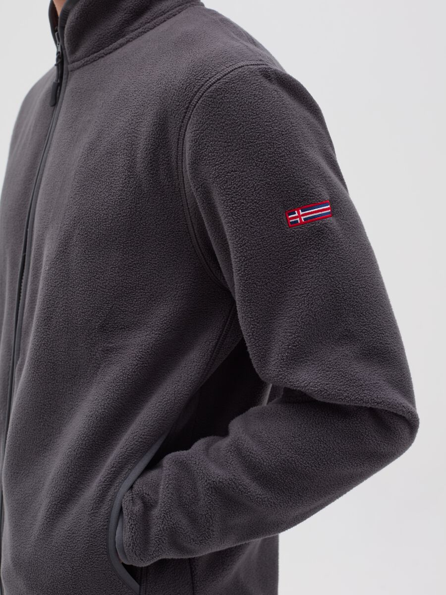 Full-zip sweatshirt in fleece with patch_2