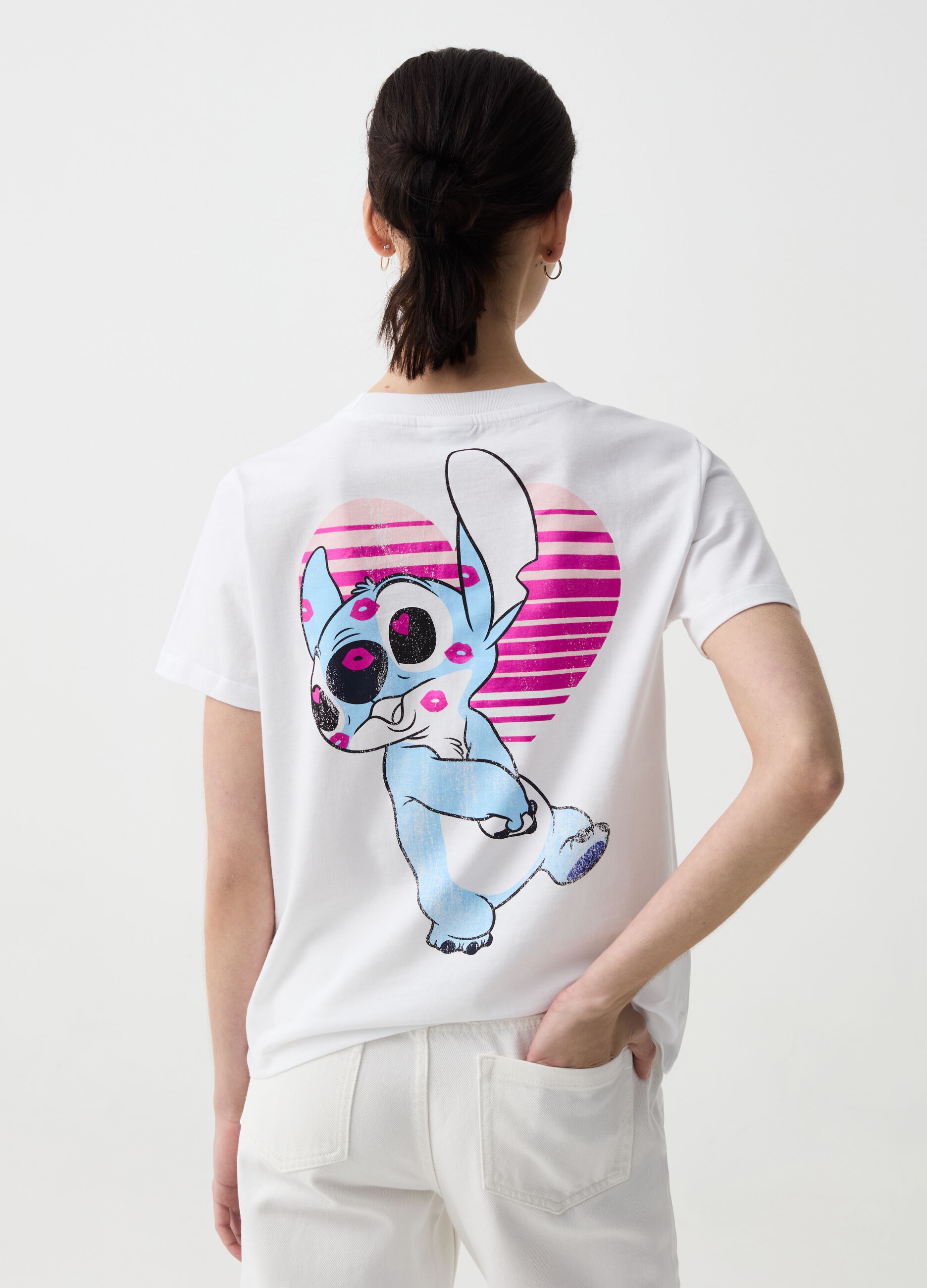 Camiseta con estampado Stitch