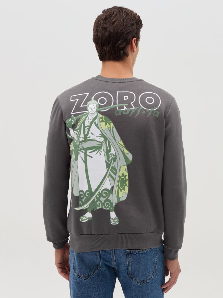 Sweatshirt with round neck and One Piece embroidery_2