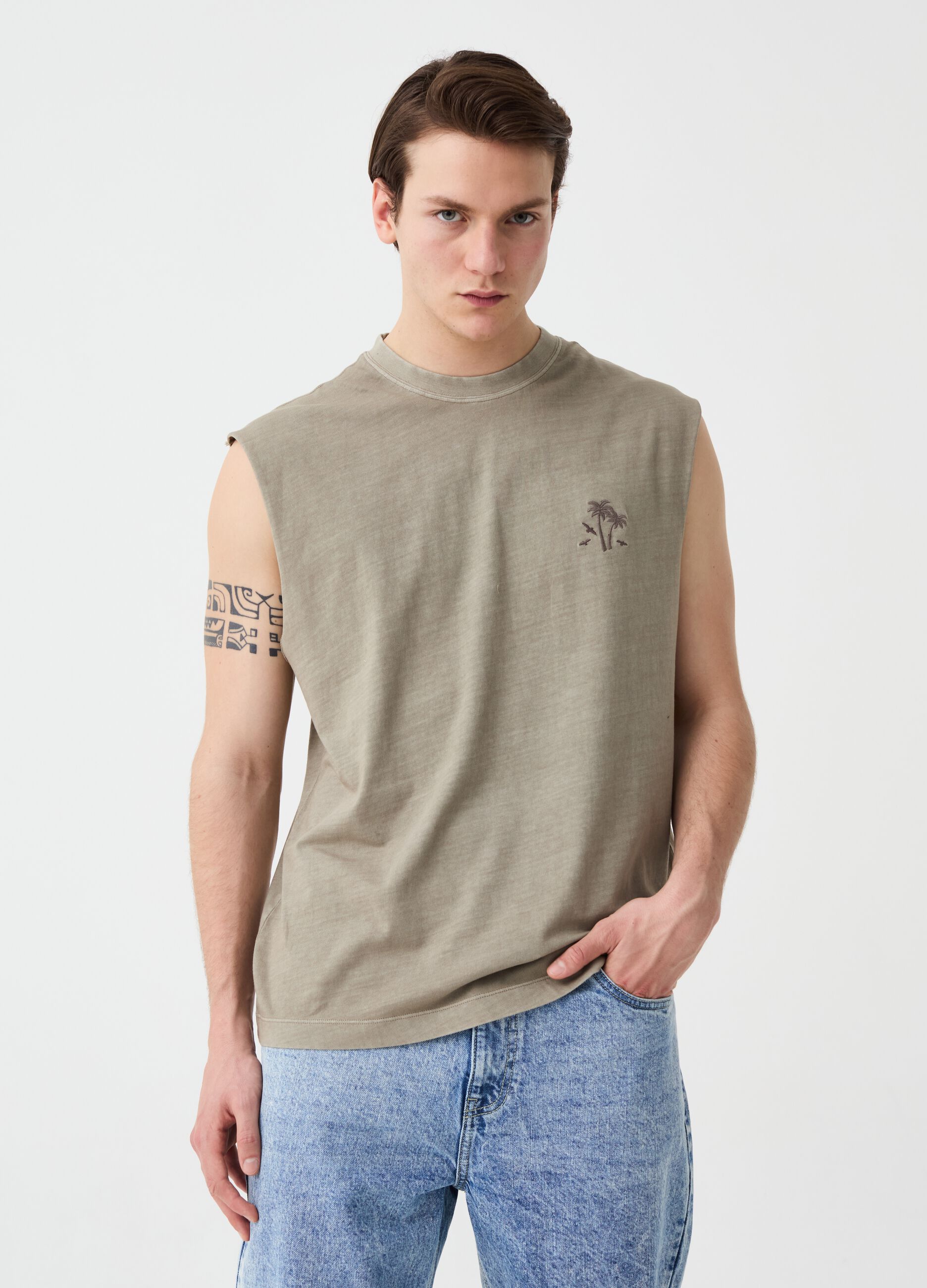 Camiseta de tirantes con bordado PALMA