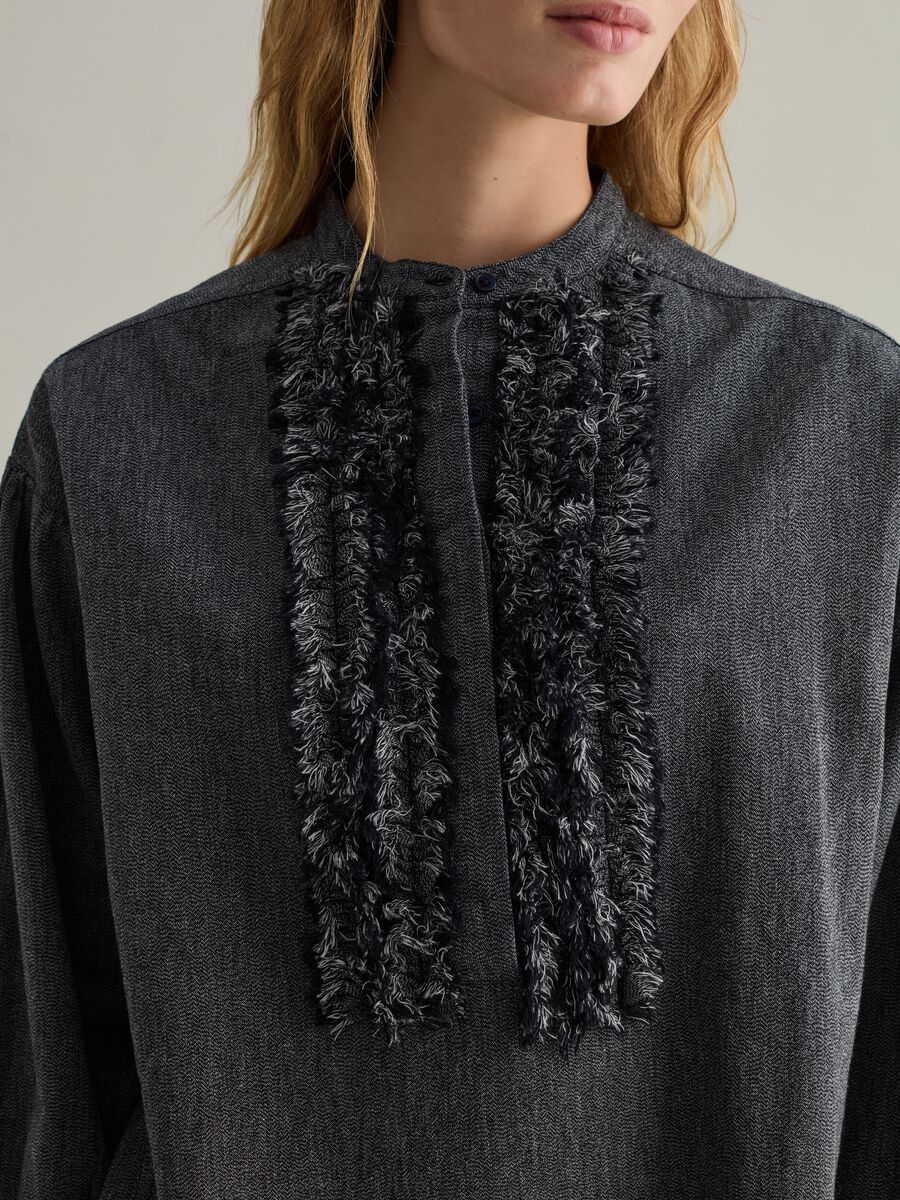 Contemporary blouse with fringed details_2