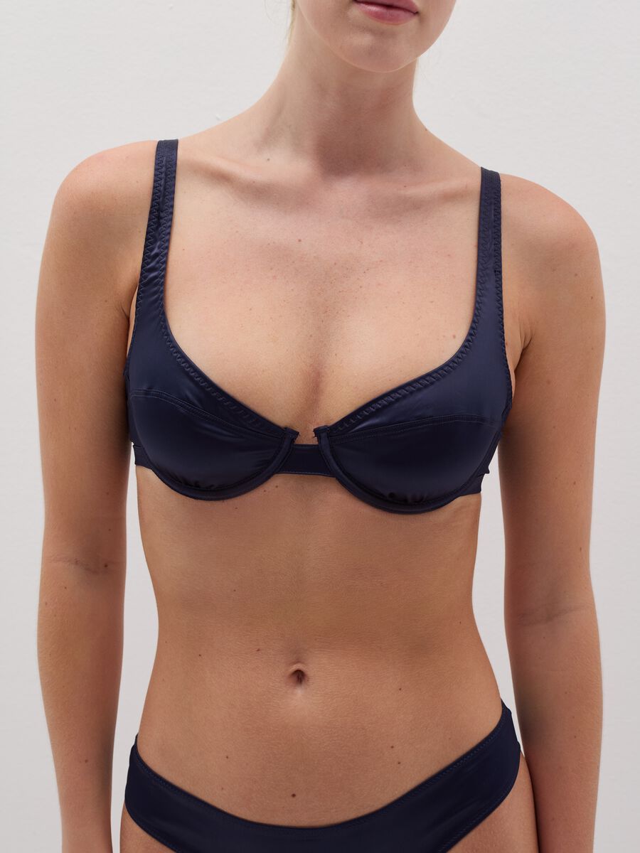 Silvy satin-effect bra with underwiring_1