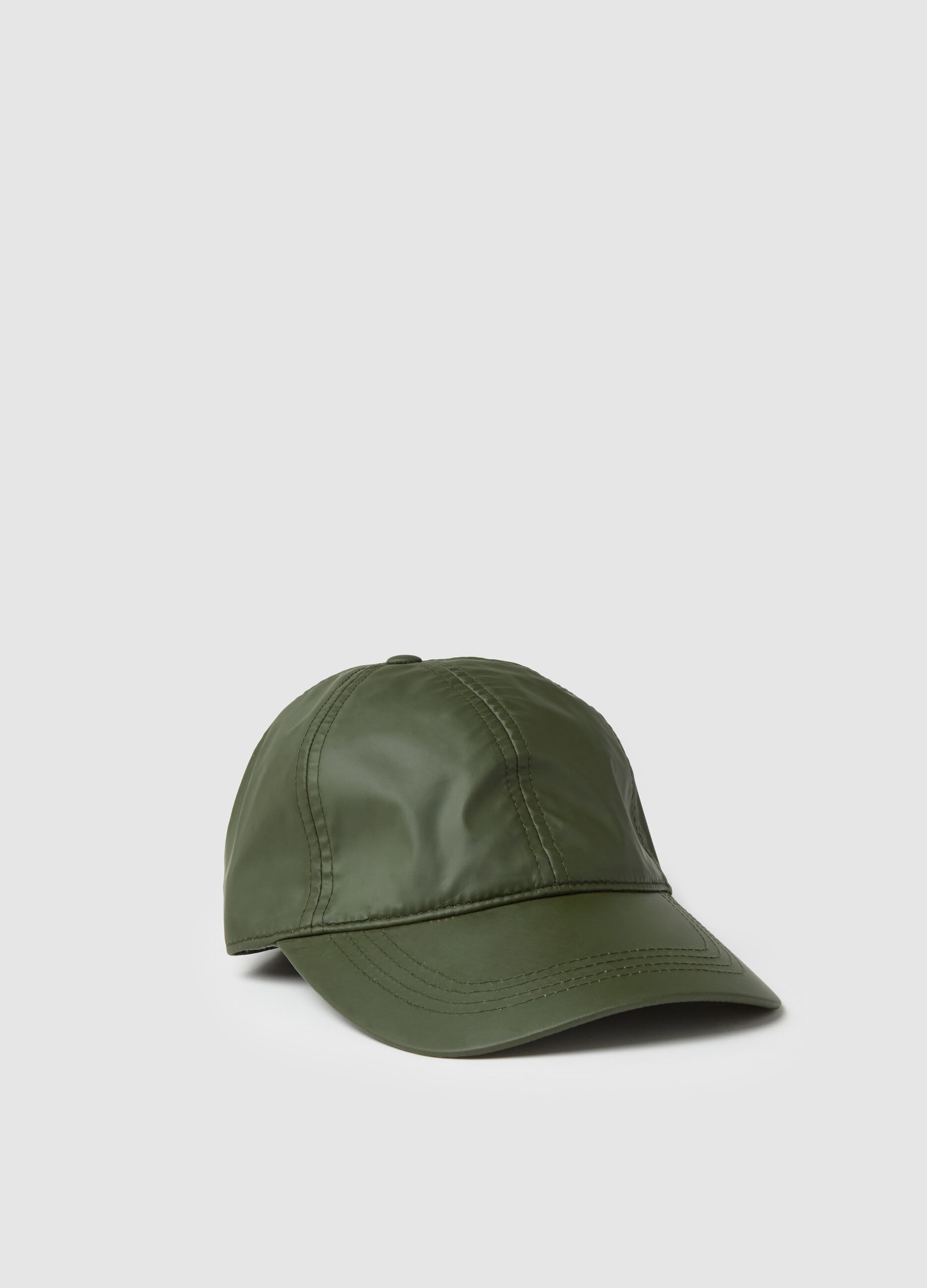 Waterproof baseball cap