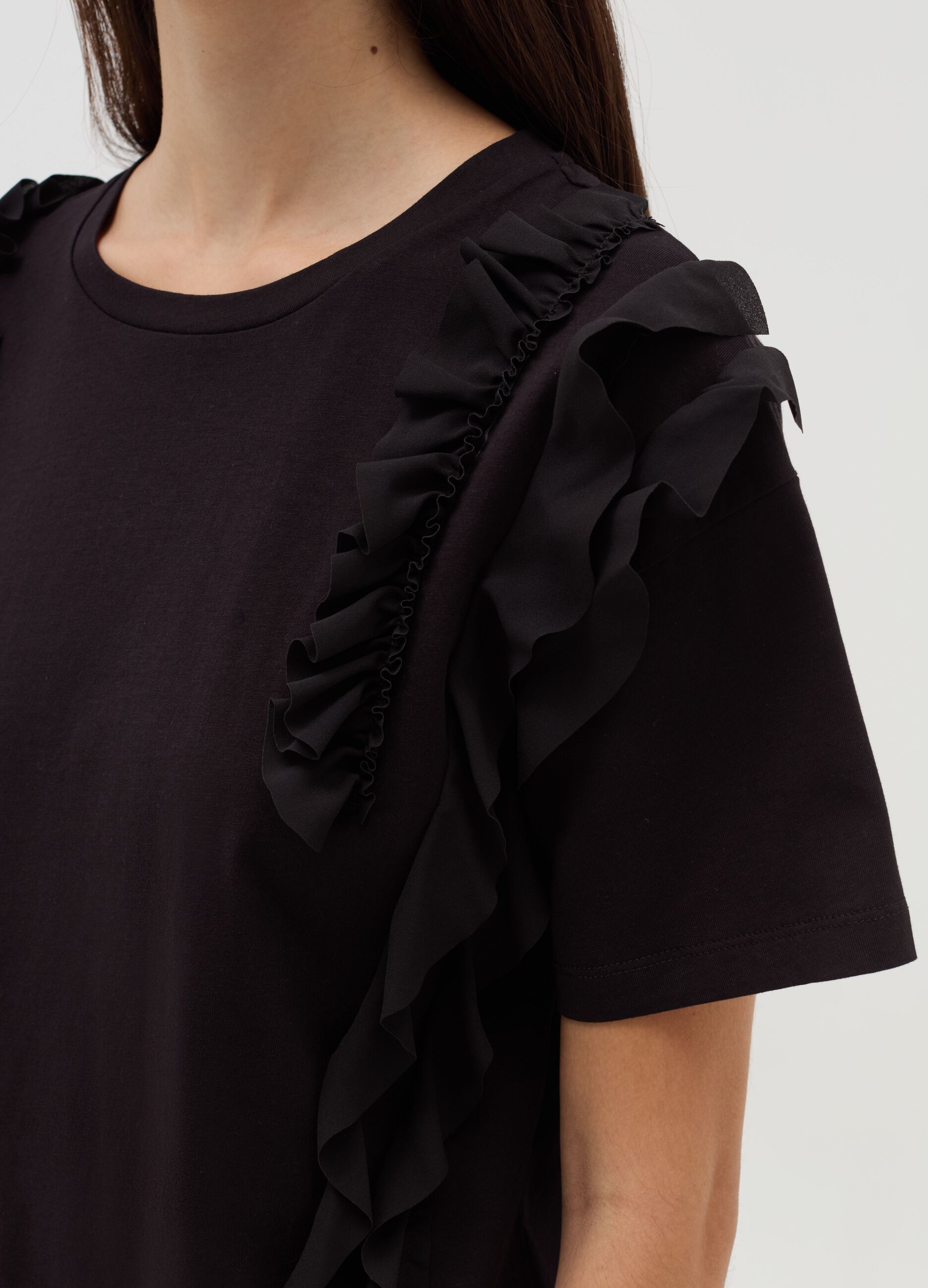 T-shirt with frills and flounce