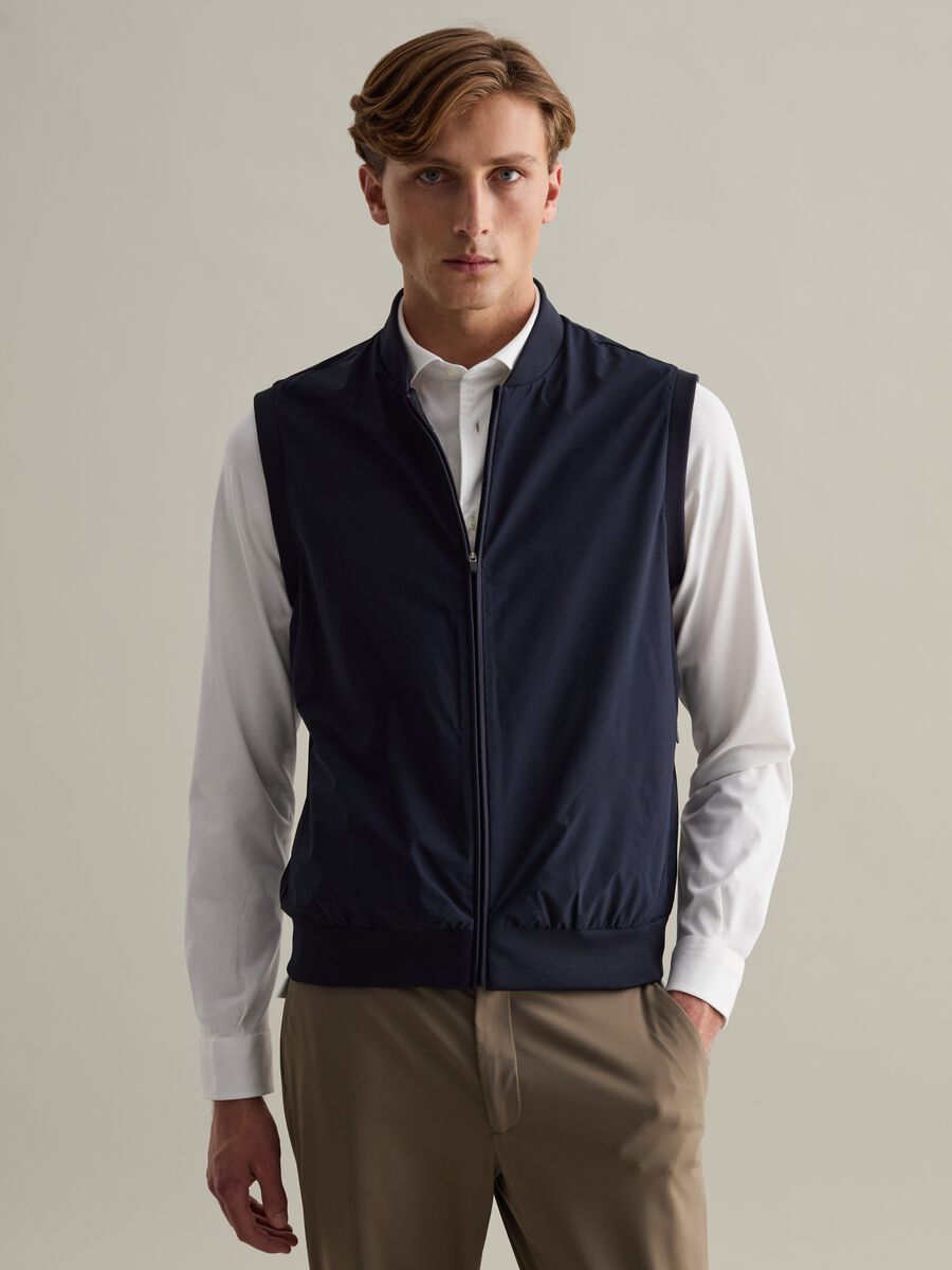 Contemporary gilet in technical fabric_3