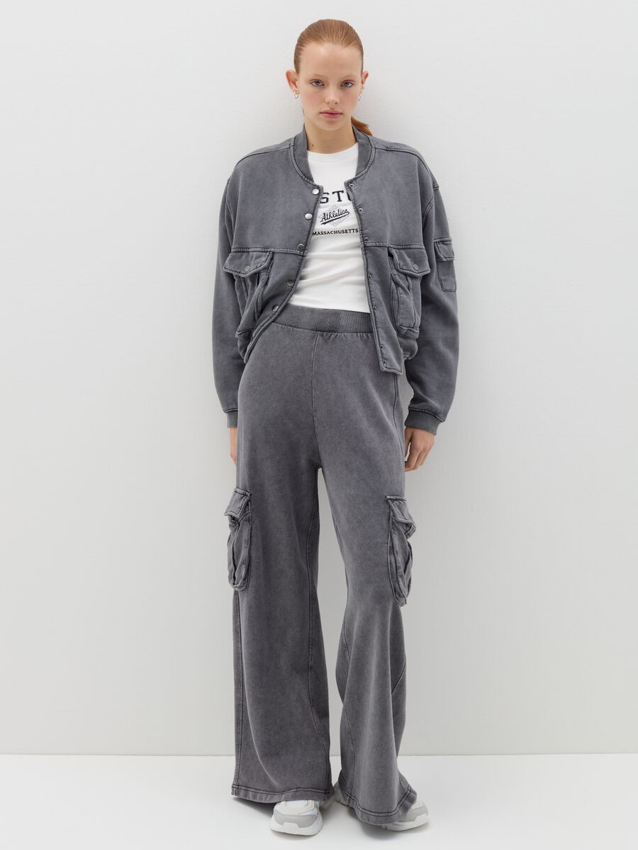 Wide-leg cargo trousers_0