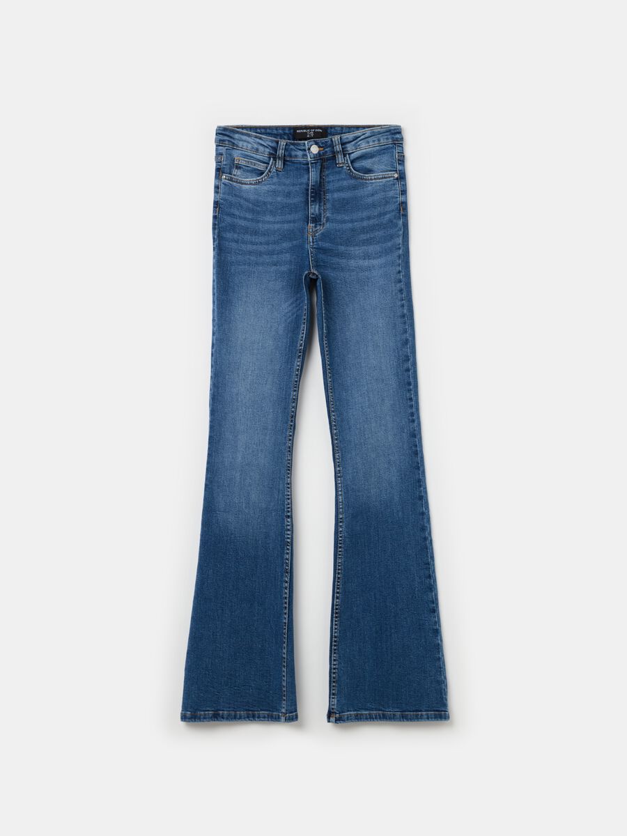 Flare-fit jeans with five pockets_4