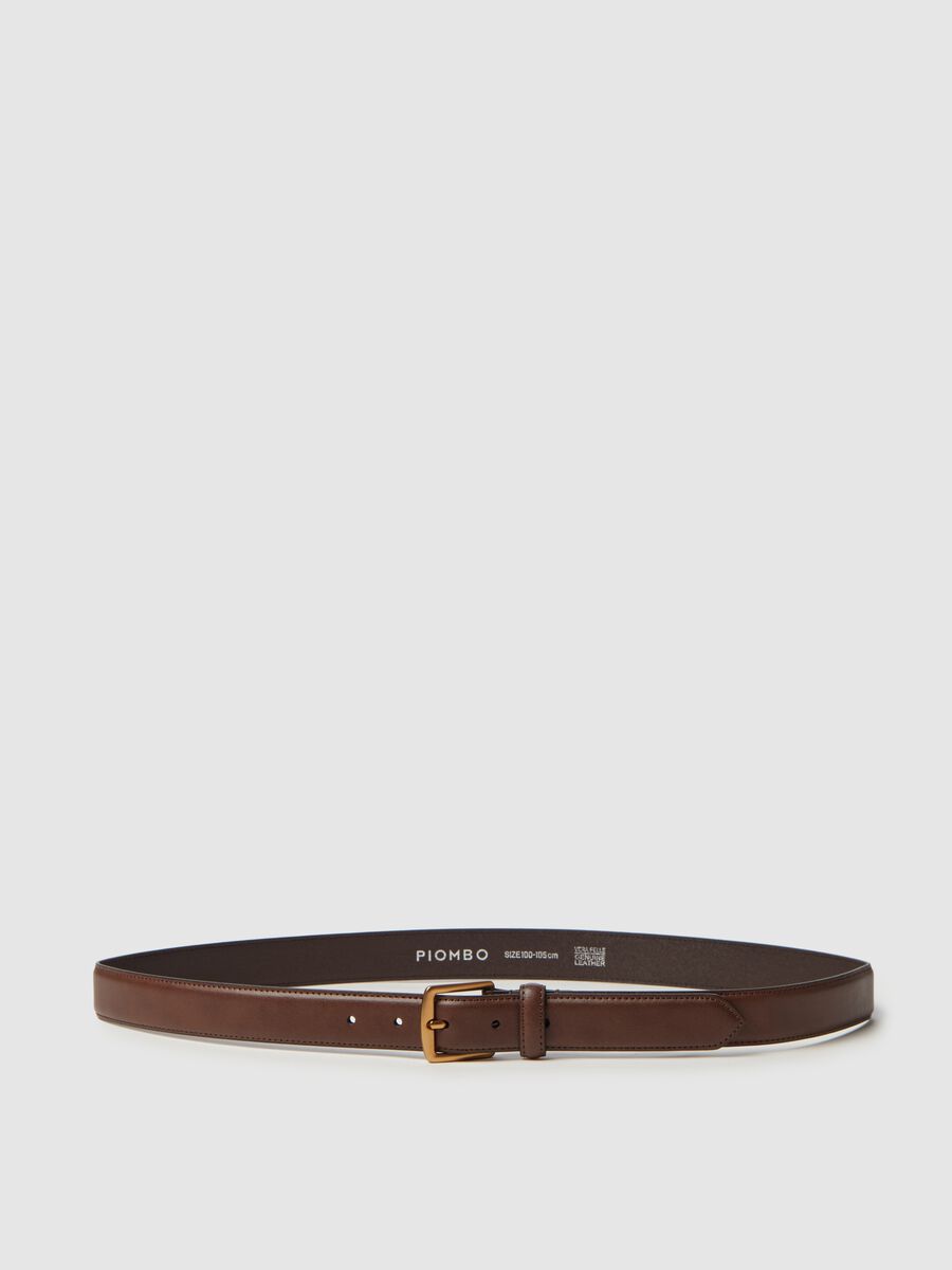 Contemporary leather belt with satin-effect buckle_0